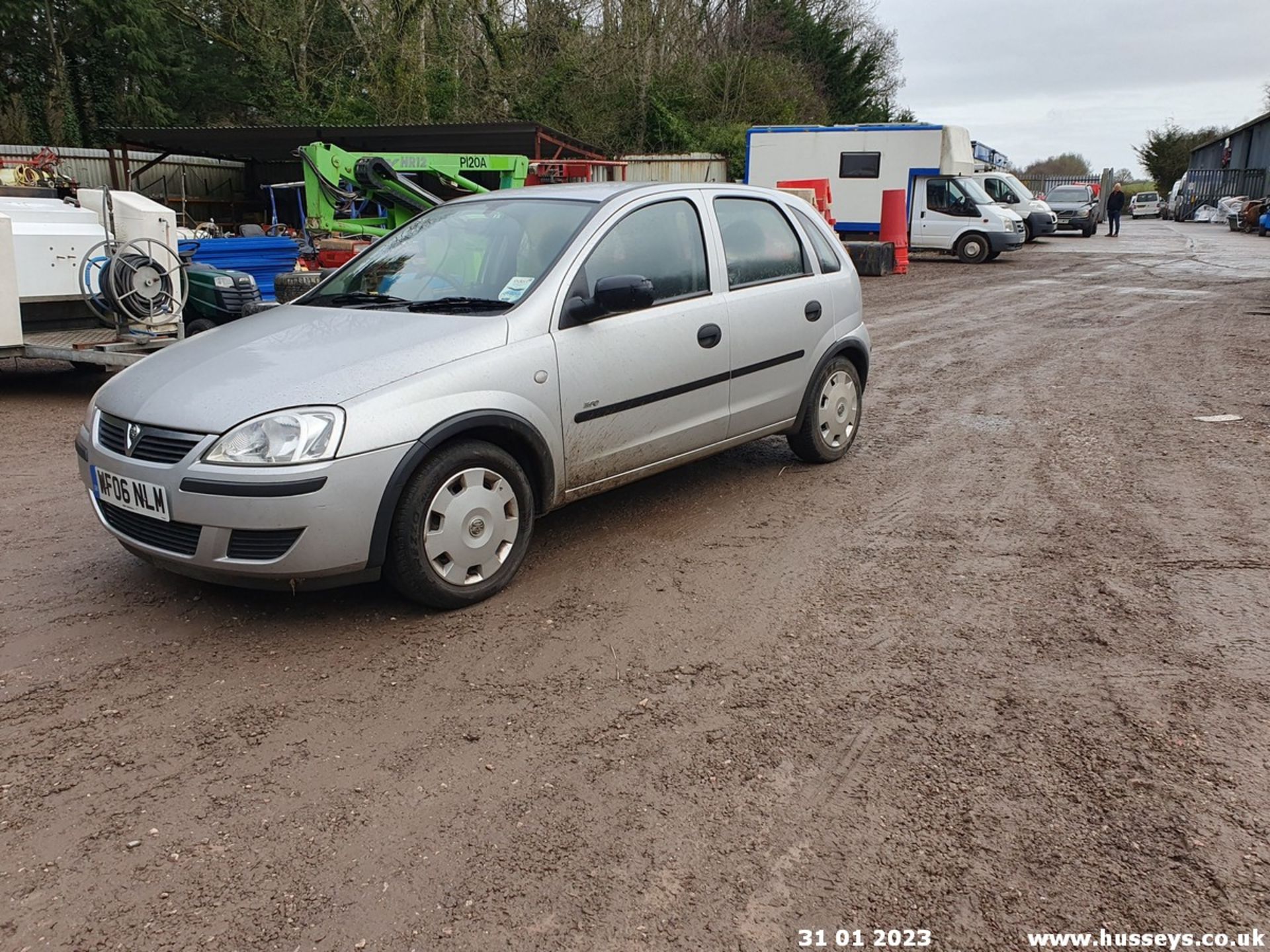 06/06 VAUXHALL CORSA LIFE TWINPORT - 1229cc 5dr Hatchback (Silver, 67k) - Image 32 of 34