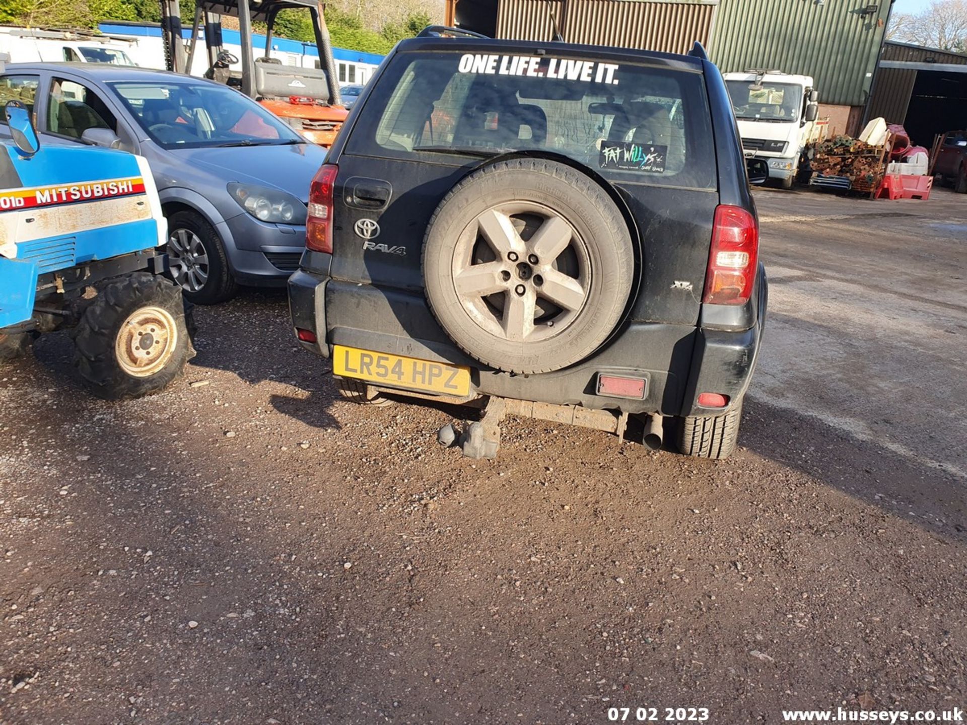 04/54 TOYOTA RAV4 XT4 VVTI - 1998cc 5dr Estate (Black, 203k) - Image 18 of 46