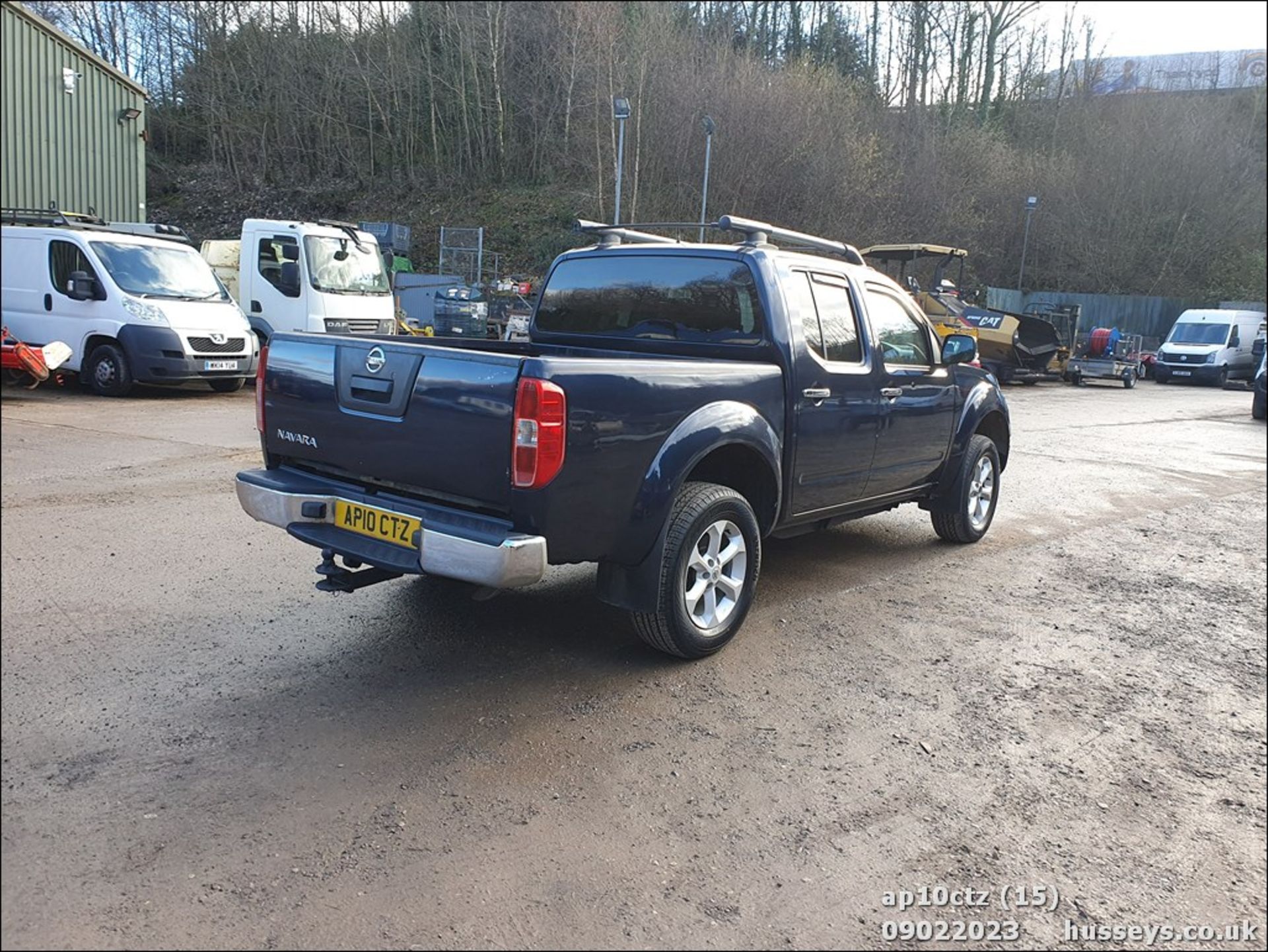 10/10 NISSAN NAVARA TEKNA D/C DCI 188 - 2488cc Pickup (Blue, 124k) - Image 16 of 45