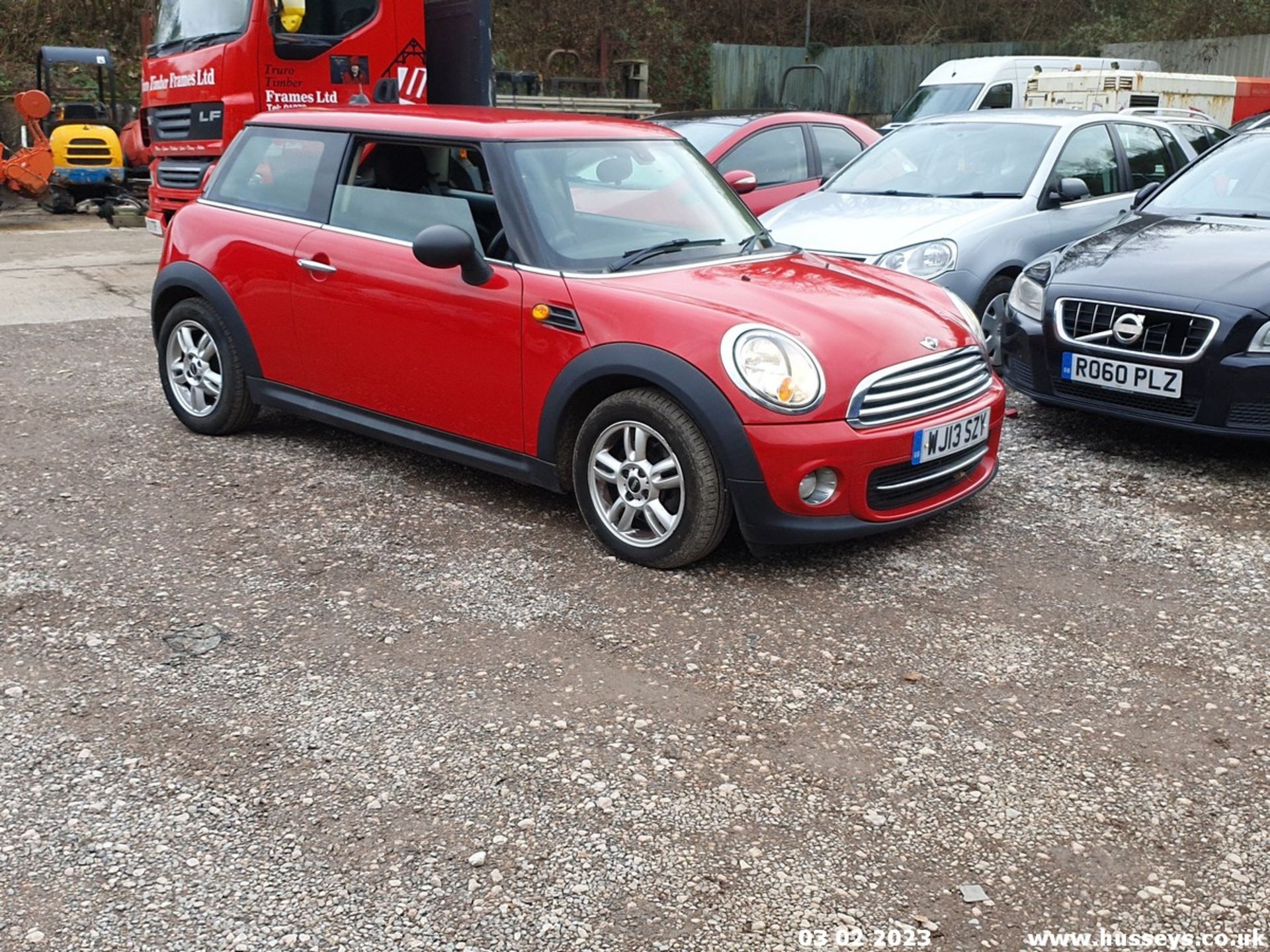 13/13 MINI ONE D - 1598cc 3dr Hatchback (Red) - Image 26 of 45