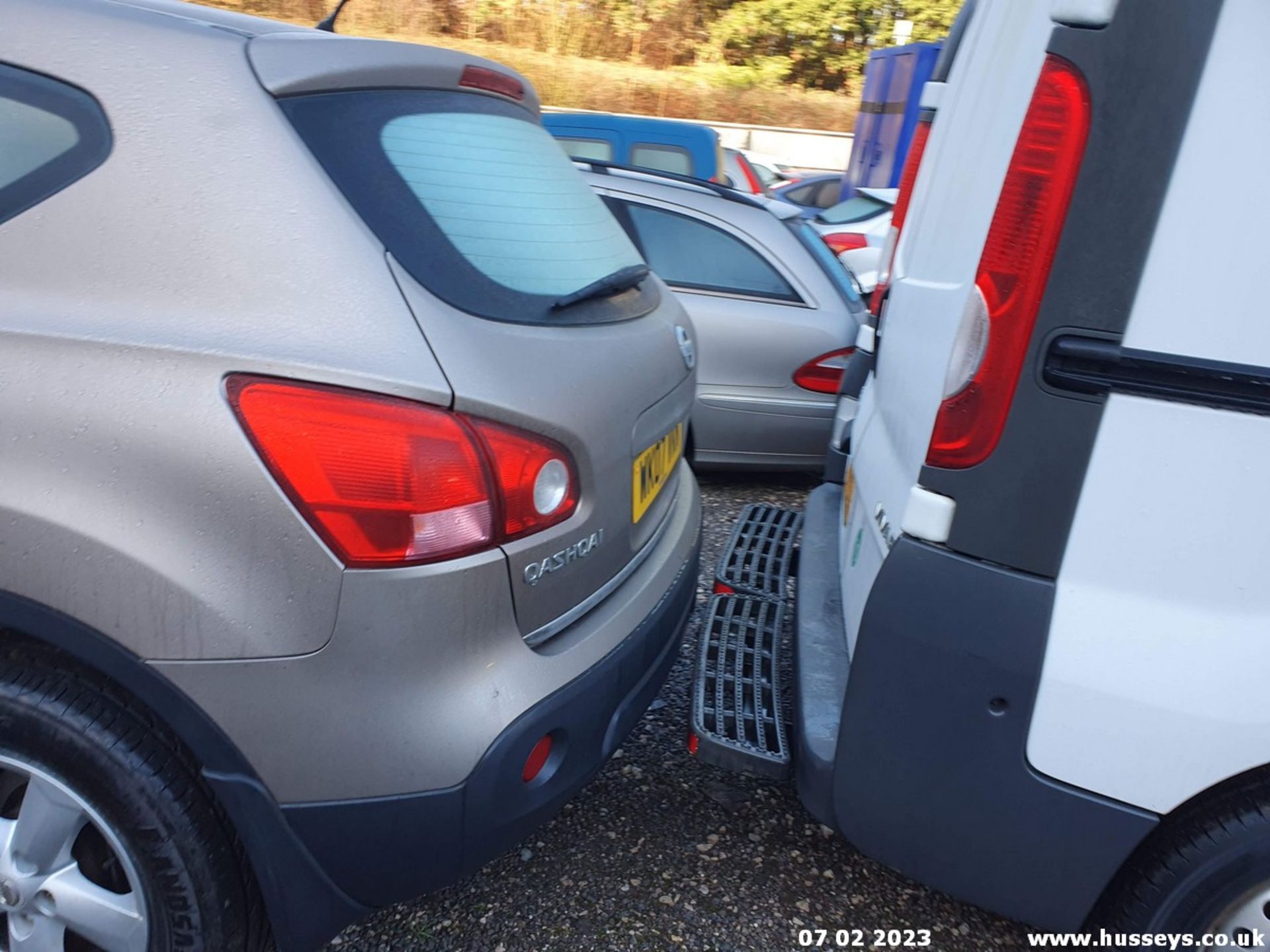 07/07 NISSAN QASHQAI VISIA DCI 2WD - 1461cc 5dr Hatchback (Beige, 117k) - Image 14 of 27