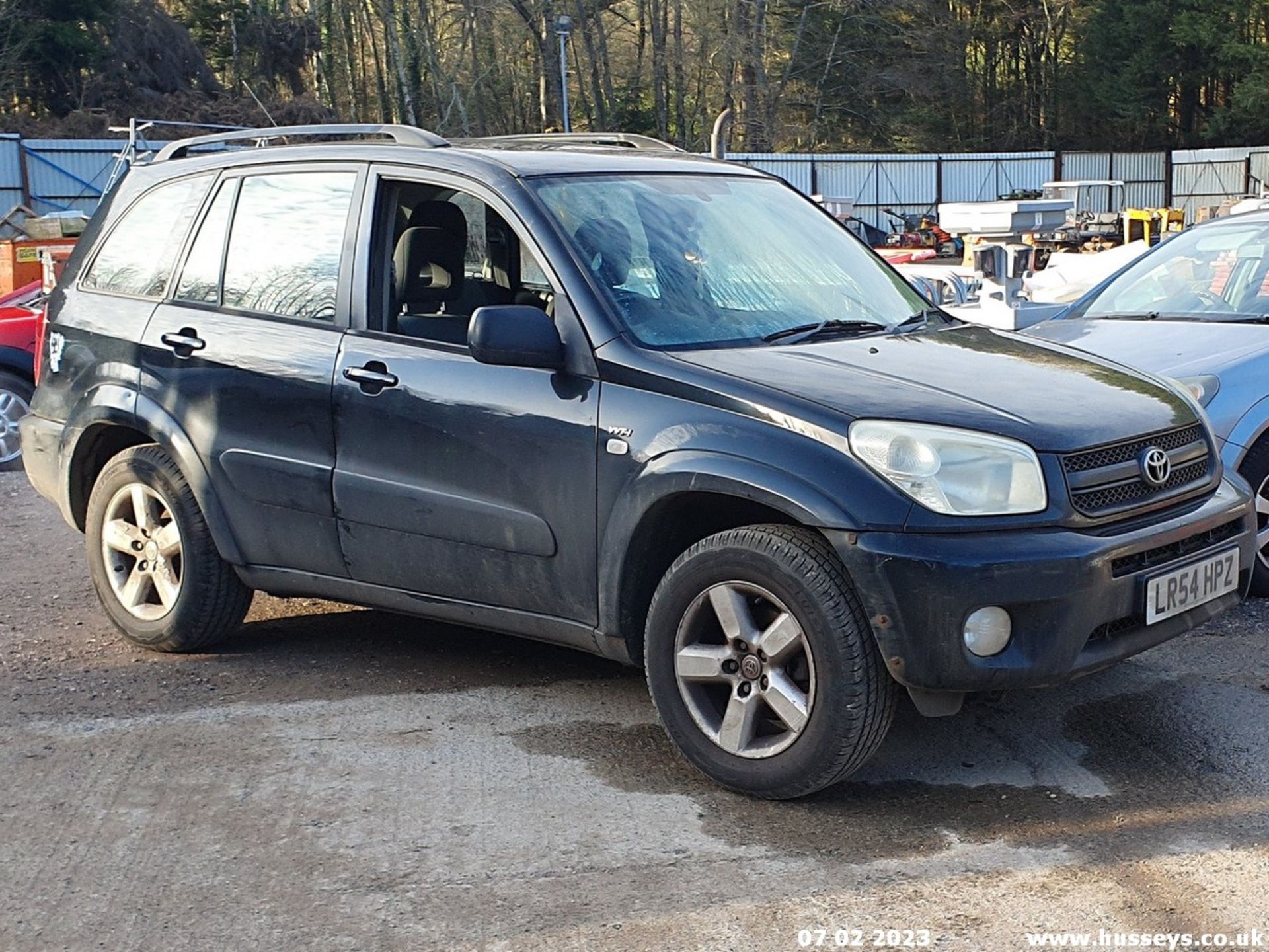 04/54 TOYOTA RAV4 XT4 VVTI - 1998cc 5dr Estate (Black, 203k)