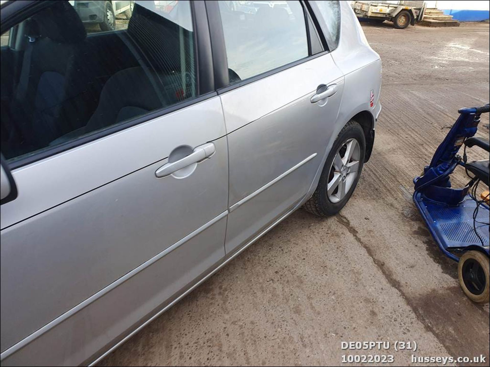 05/05 MAZDA 3 TS - 1598cc 5dr Hatchback (Silver, 101k) - Image 31 of 39