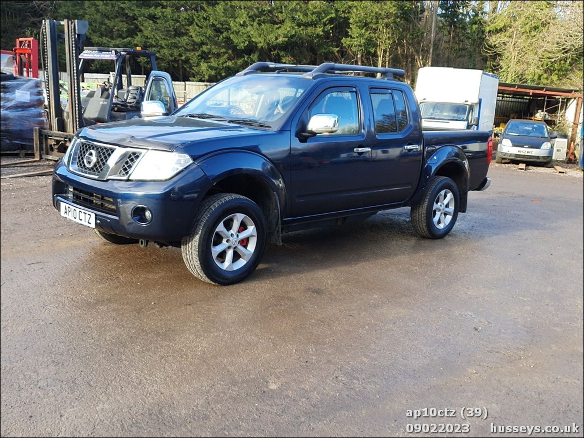 10/10 NISSAN NAVARA TEKNA D/C DCI 188 - 2488cc Pickup (Blue, 124k) - Image 40 of 45