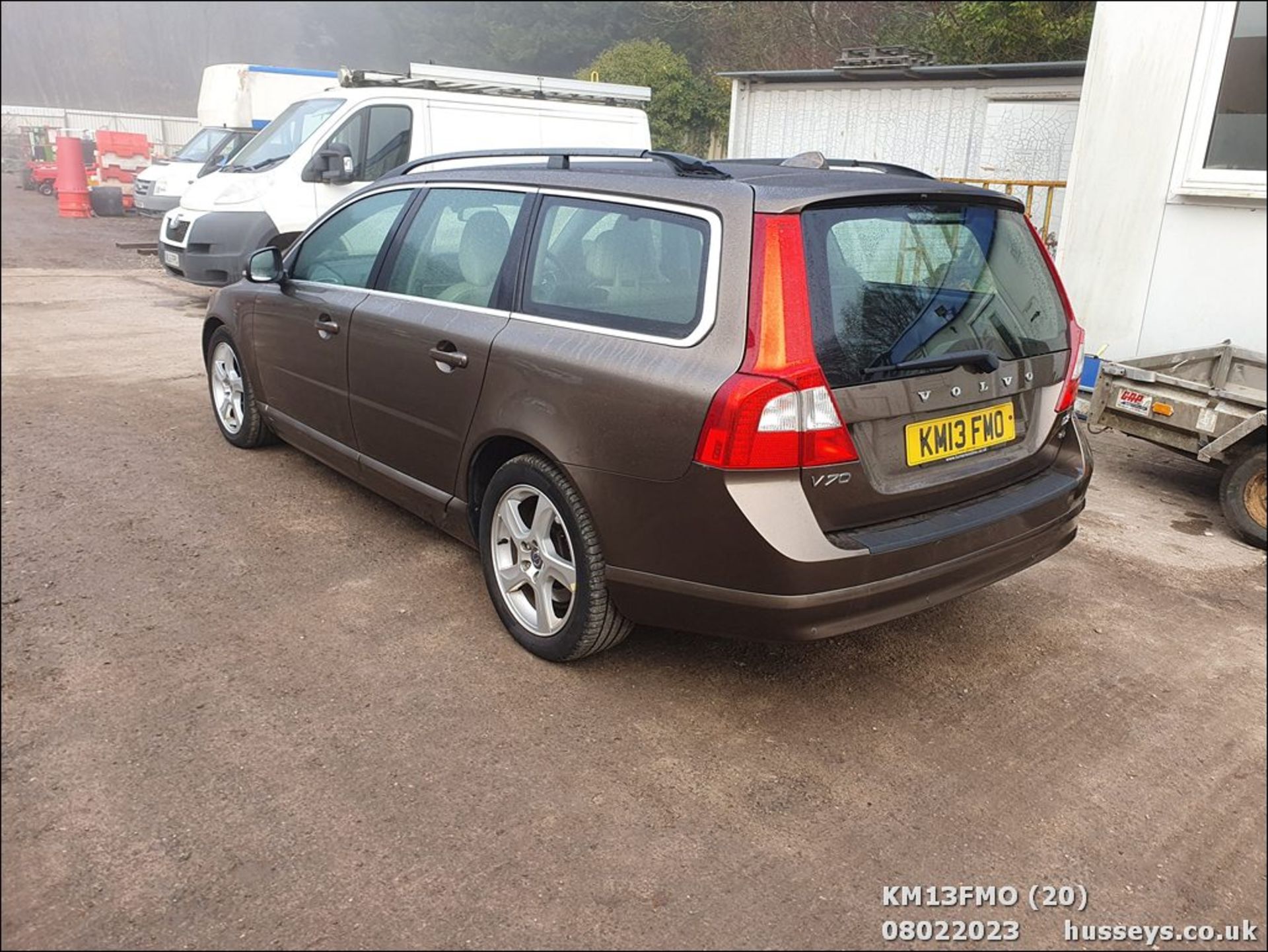 13/13 VOLVO V70 SE D2 AUTO - 1560cc 5dr Estate (Bronze, 177k) - Image 20 of 50