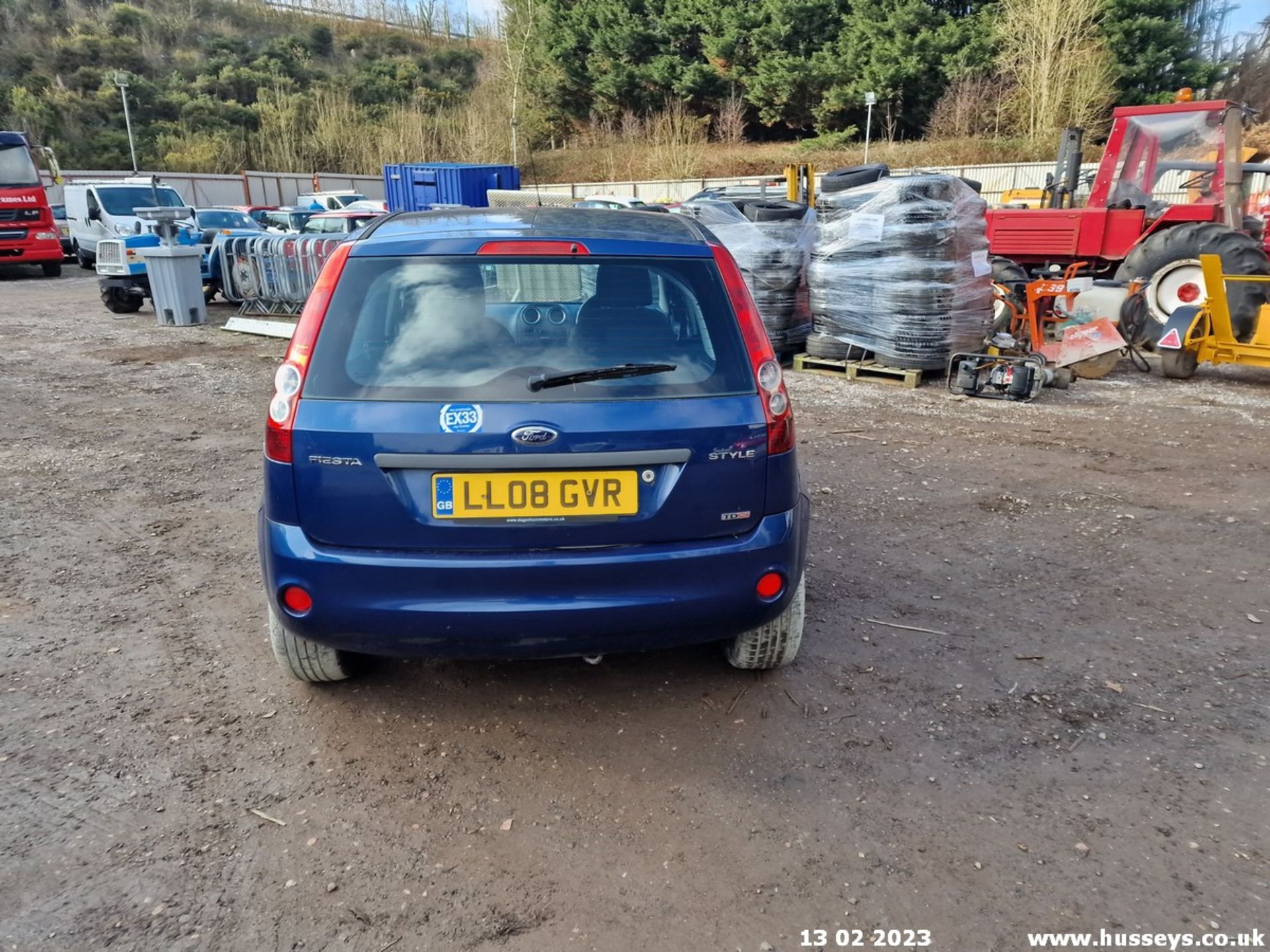 08/08 FORD FIESTA STYLE CLIMATE D - 1399cc 5dr Hatchback (Blue, 82k) - Image 16 of 29