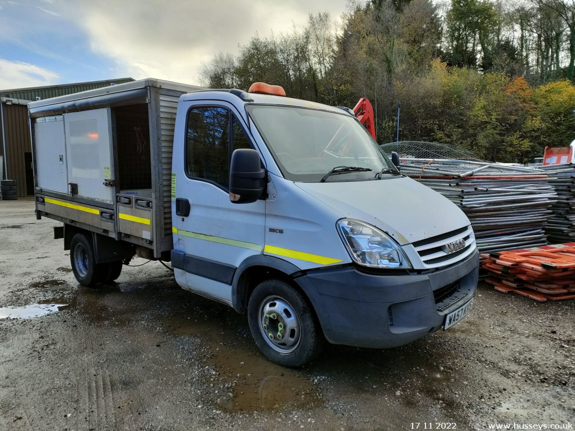 07/57 IVECO DAILY 35C15 MWB - 2998cc 2dr Tipper (White) - Image 3 of 25