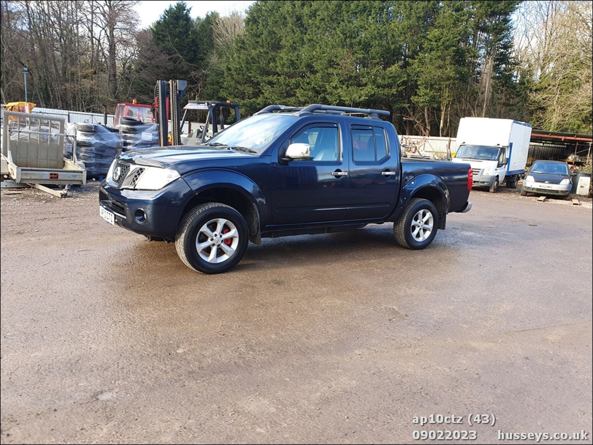 10/10 NISSAN NAVARA TEKNA D/C DCI 188 - 2488cc Pickup (Blue, 124k) - Image 43 of 45