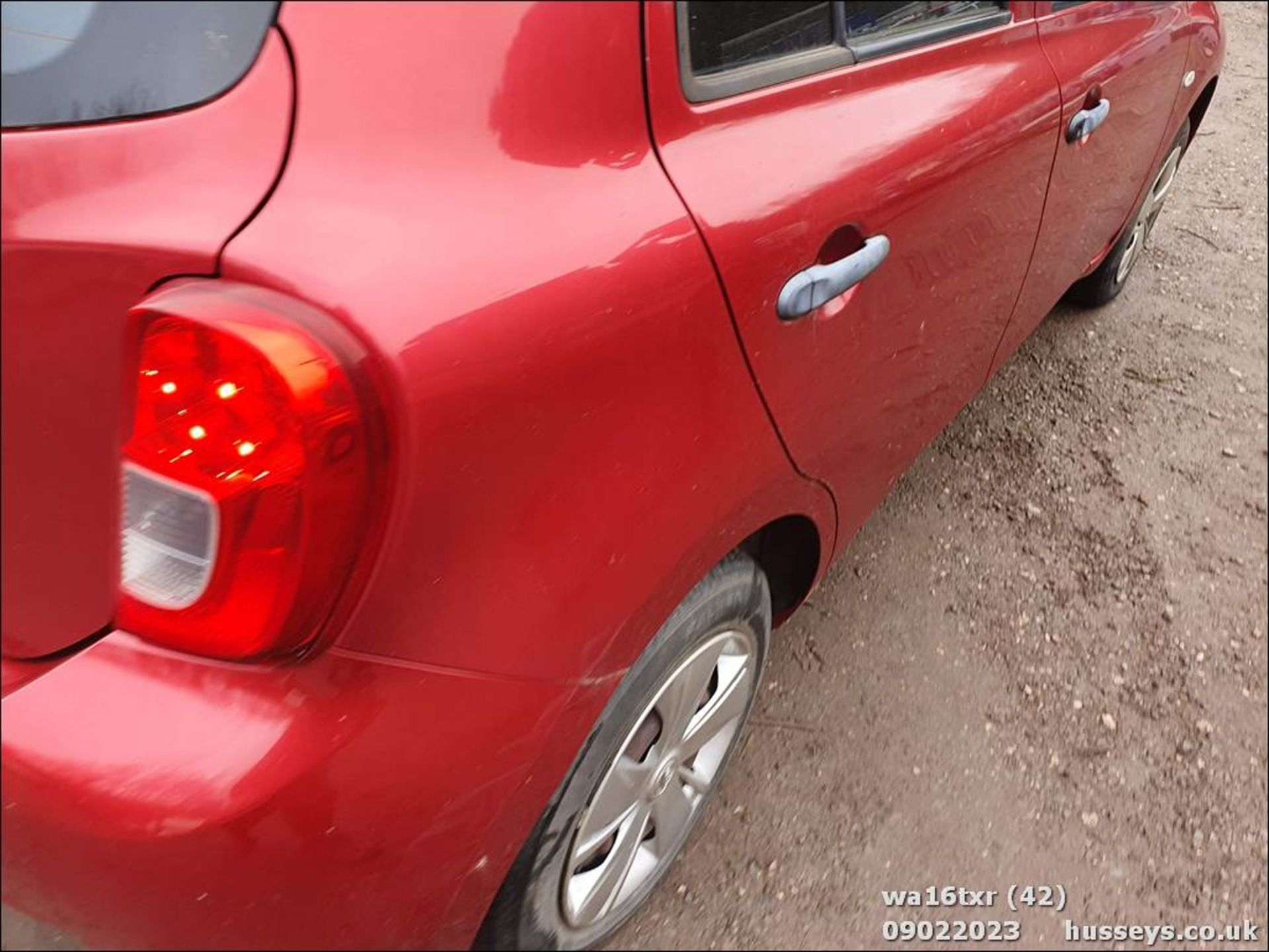 16/16 NISSAN MICRA VISIA - 1198cc 5dr Hatchback (Red, 18k) - Image 42 of 52