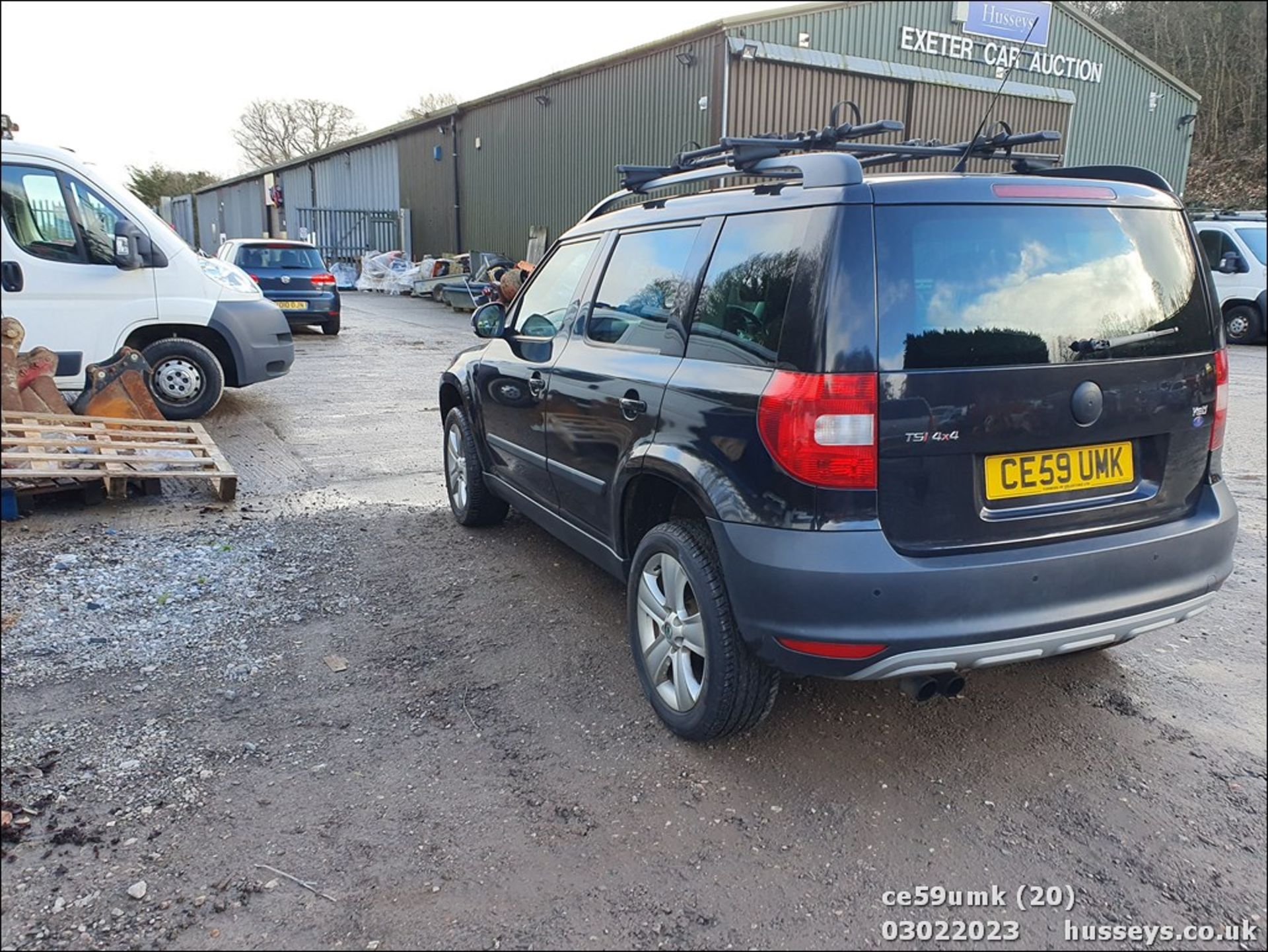 09/59 SKODA YETI SE TSI 4X4 - 1798cc 5dr Hatchback (Black, 51k) - Image 20 of 40