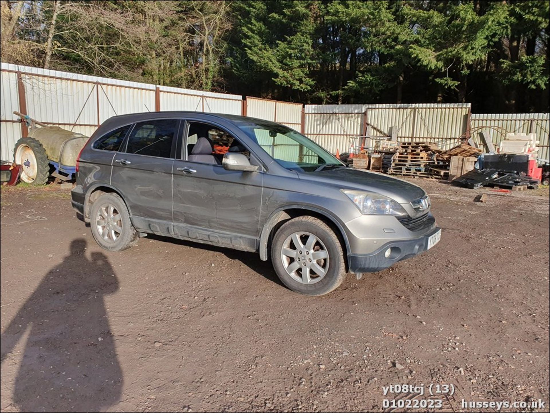 08/08 HONDA CR-V ES I-VTEC - 1997cc 5dr Estate (Grey, 77k) - Image 14 of 52