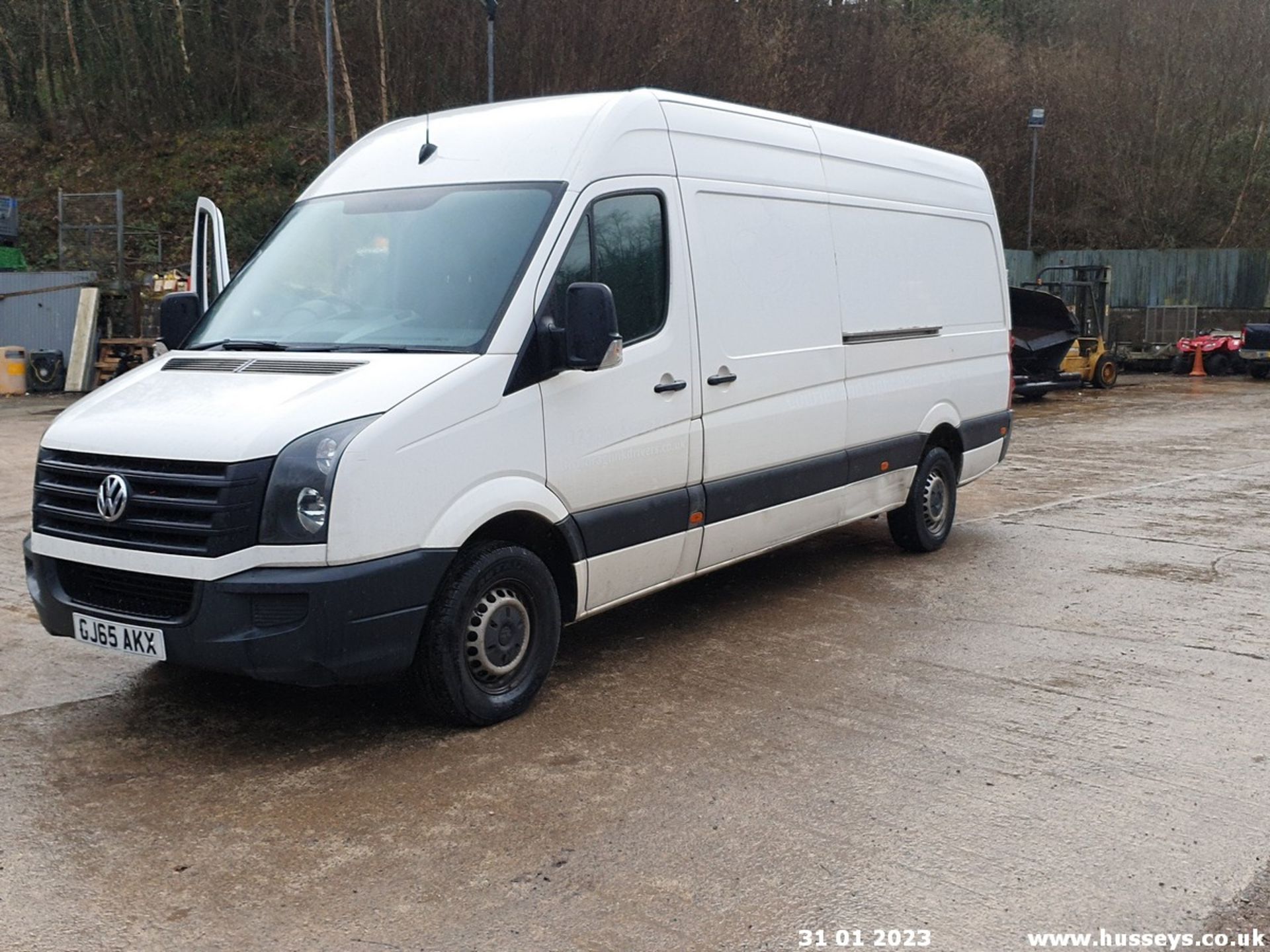 15/65 VOLKSWAGEN CRAFTER CR35 STARTLINE TD - 1968cc 5dr Van (White, 239k) - Image 54 of 55