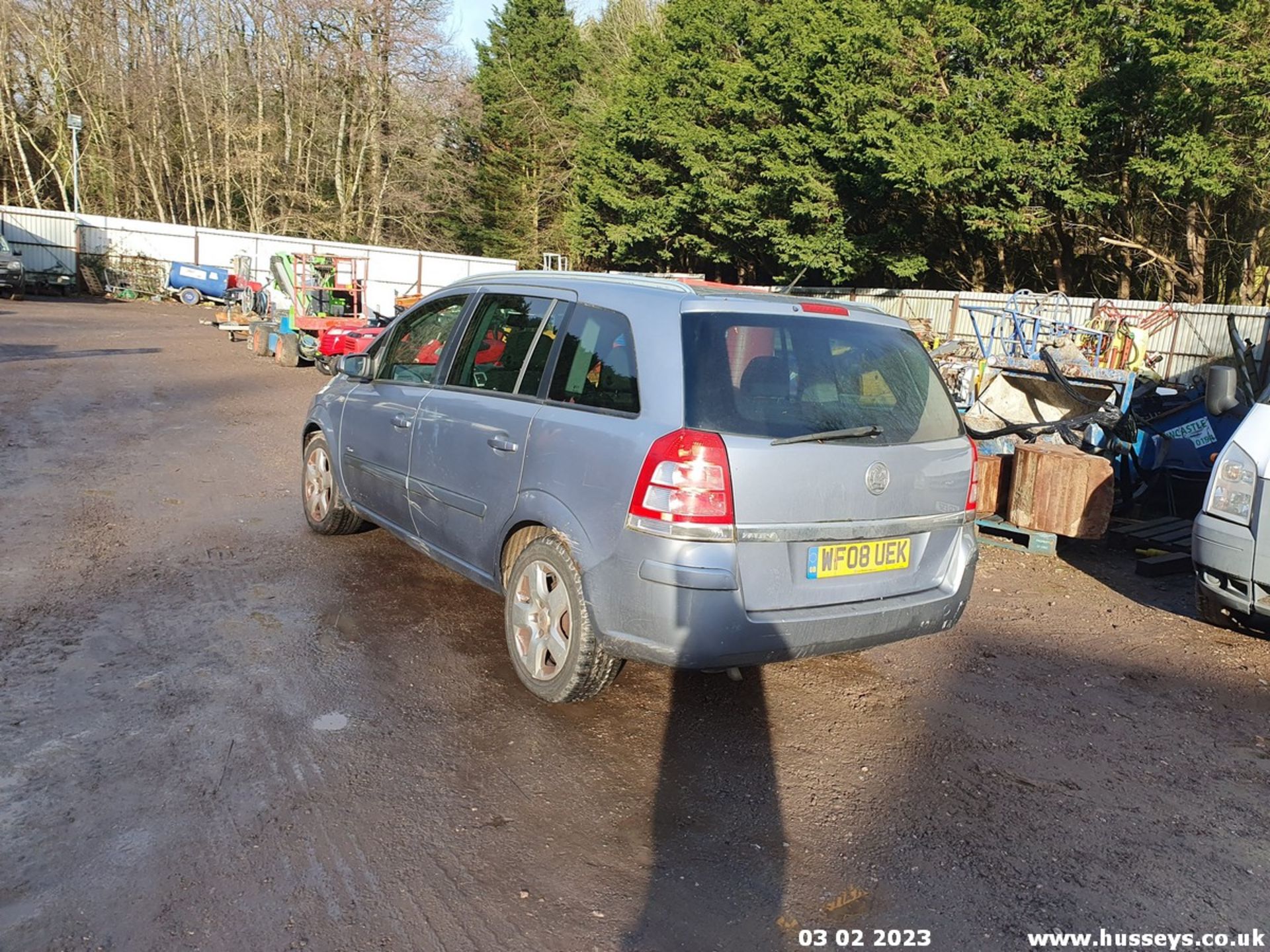 08/08 VAUXHALL ZAFIRA BREEZE - 1598cc 5dr MPV (Silver, 162k) - Image 2 of 44