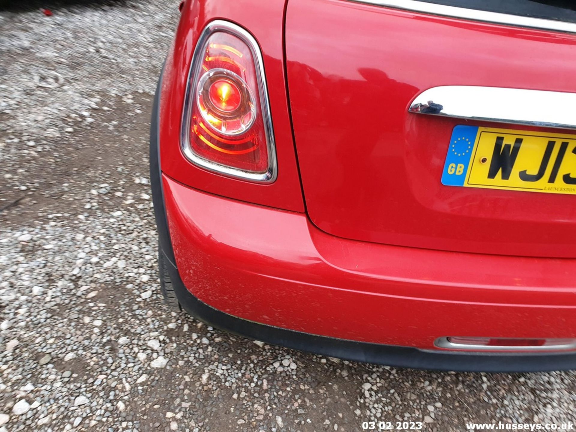 13/13 MINI ONE D - 1598cc 3dr Hatchback (Red) - Image 35 of 45