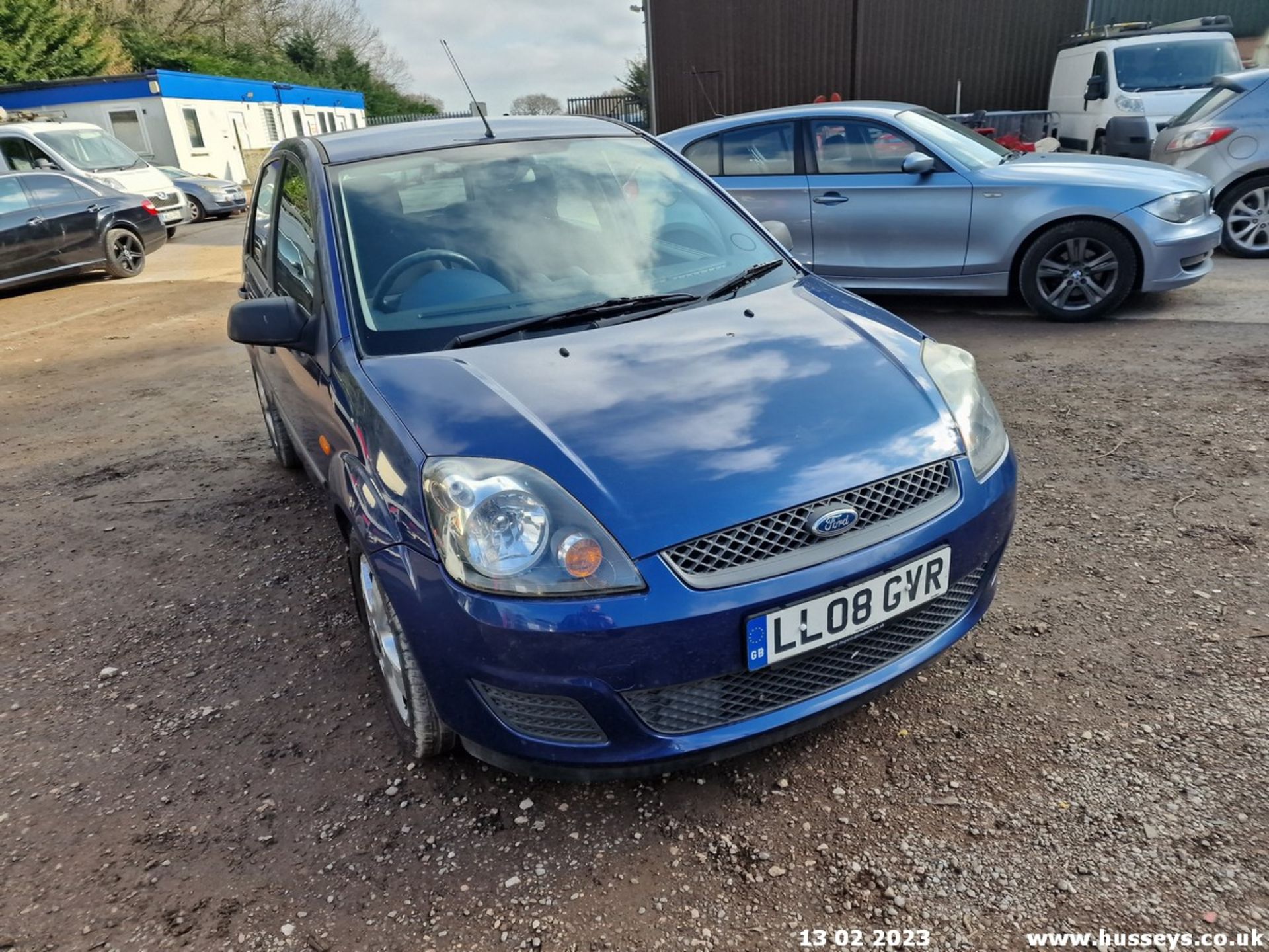 08/08 FORD FIESTA STYLE CLIMATE D - 1399cc 5dr Hatchback (Blue, 82k) - Image 6 of 29