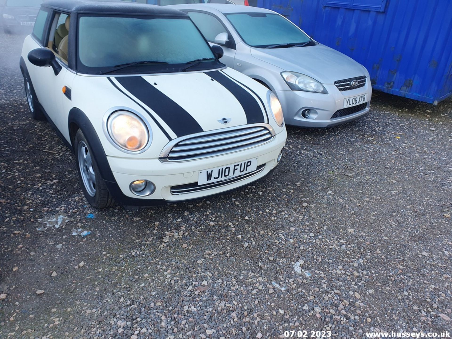 10/10 MINI COOPER AUTO - 1598cc 3dr Hatchback (White, 73k) - Image 29 of 29