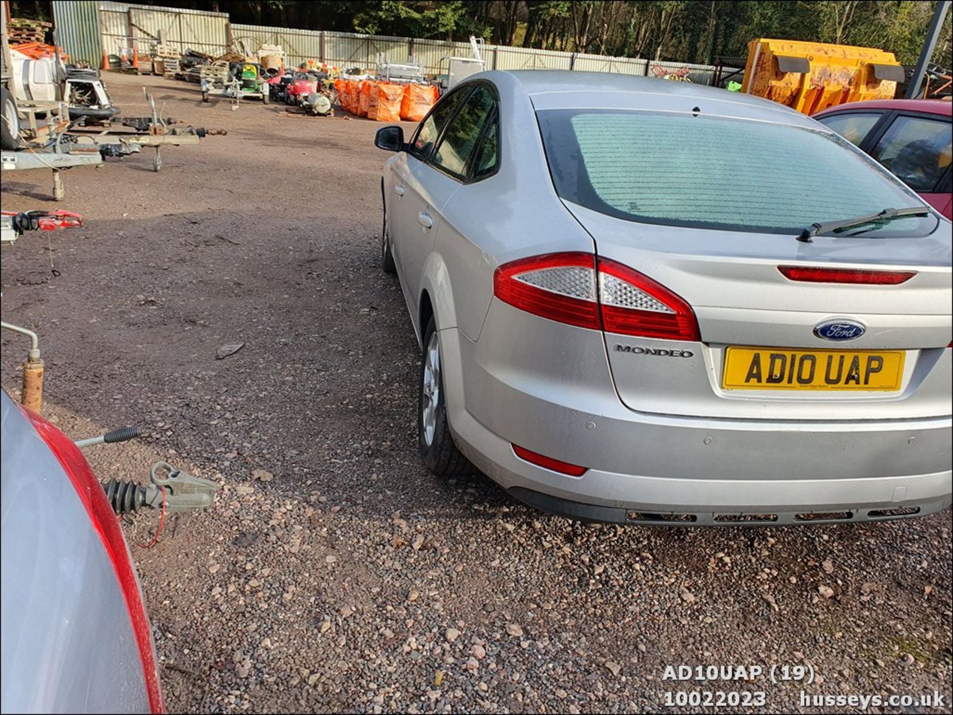 10/10 FORD MONDEO ZETEC TDCI 161 A - 1997cc 5dr Hatchback (Silver, 55k) - Image 19 of 36