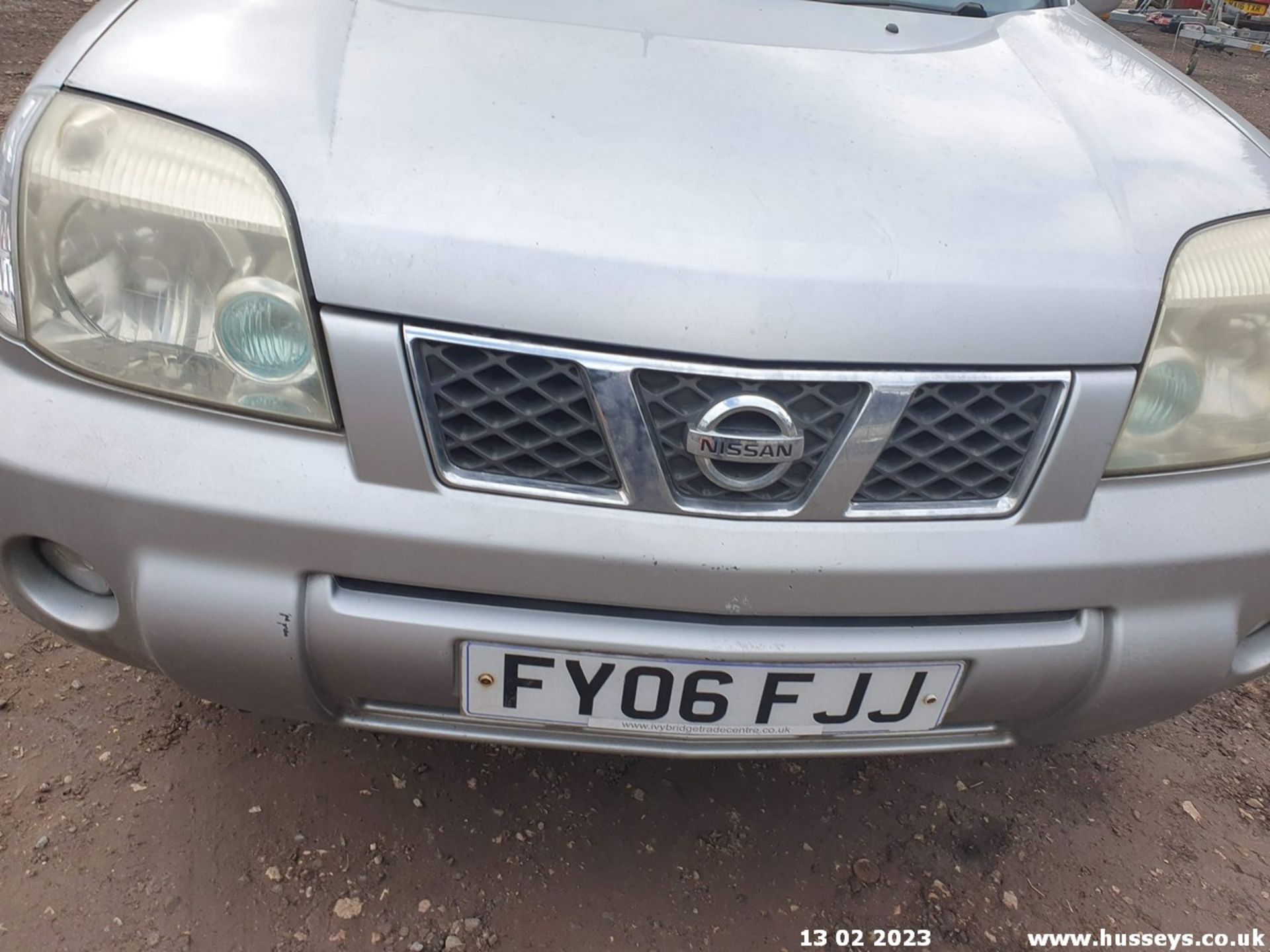 06/06 NISSAN X-TRAIL COLUMBIA DCI - 2184cc 5dr Estate (Silver, 135k) - Image 21 of 28