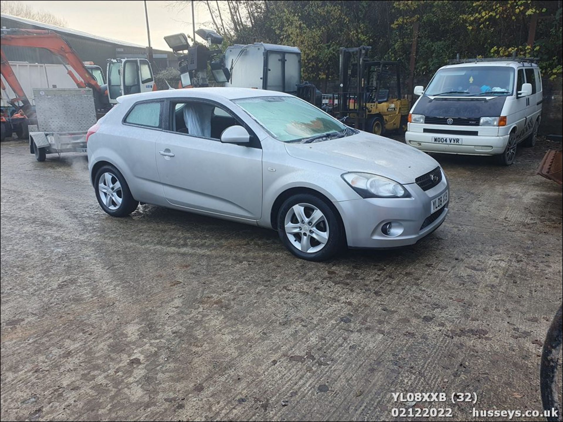 08/08 KIA PRO CEE'D ZR-7 - 1396cc 3dr Hatchback (Silver, 76k) - Image 2 of 32