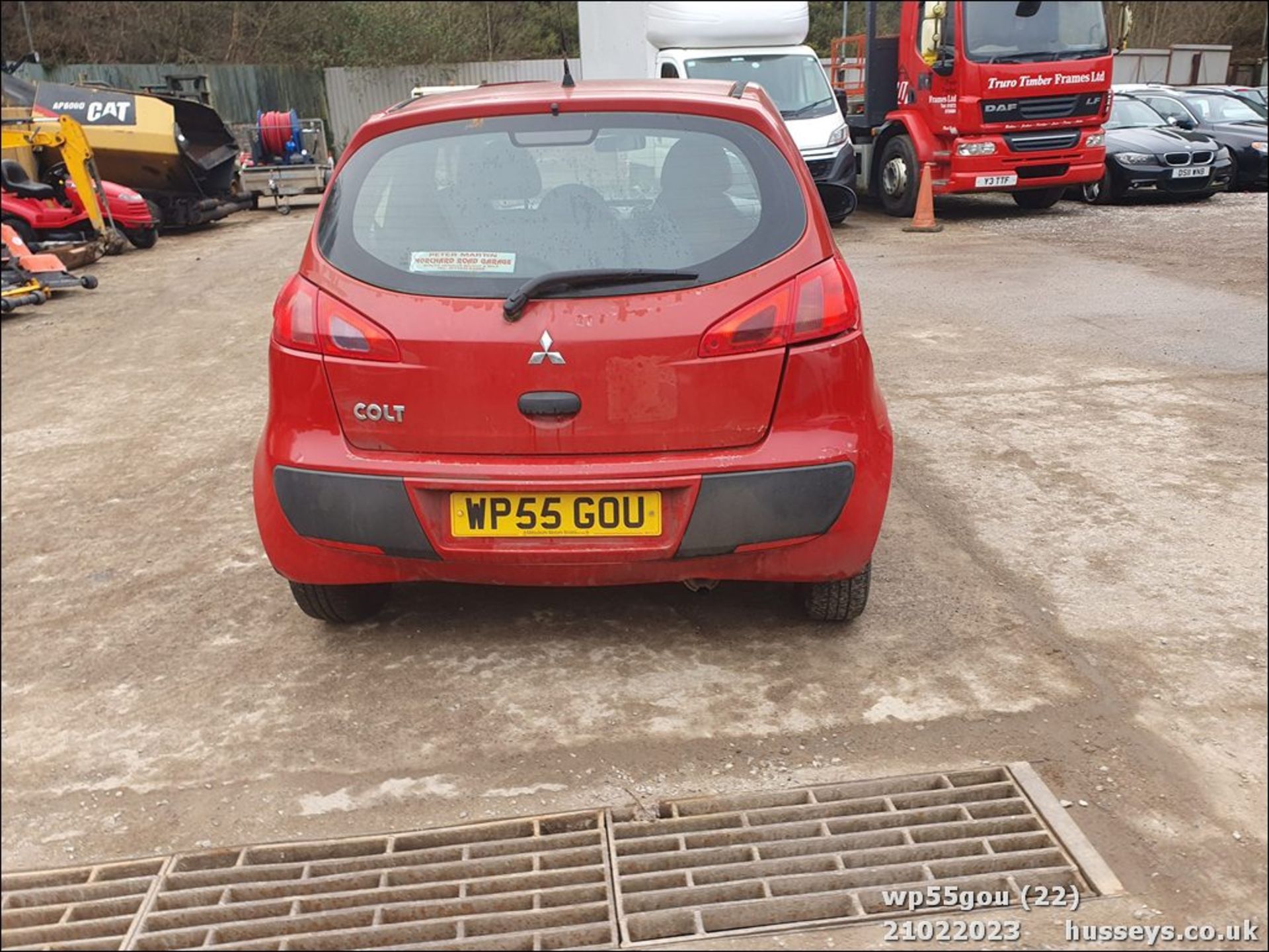 06/55 MITSUBISHI COLT RED - 1124cc 3dr Hatchback (Red) - Image 22 of 48