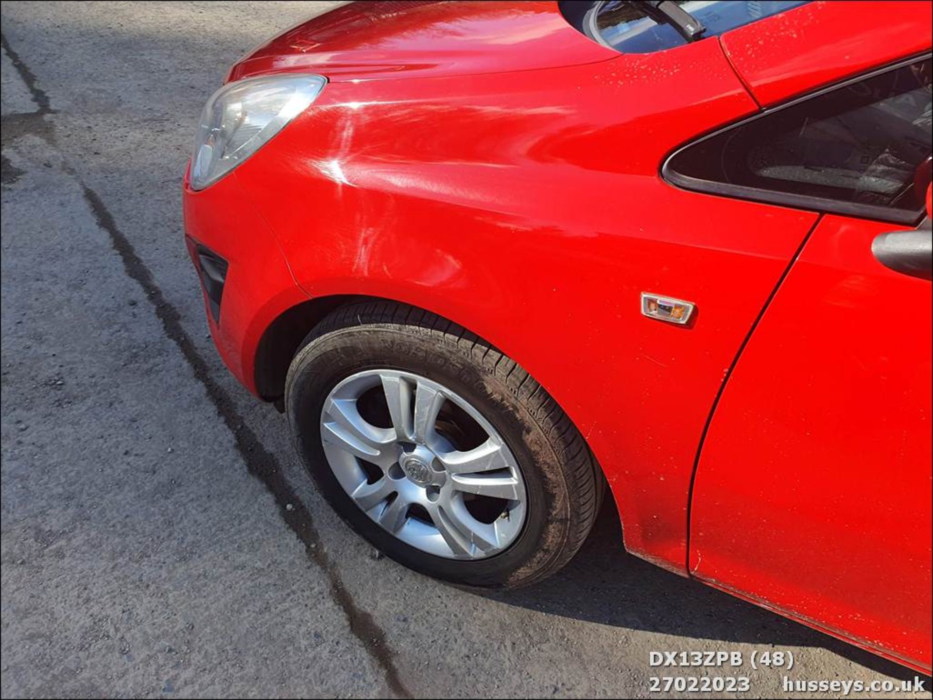 13/13 VAUXHALL CORSA EXCLUSIV AC - 1229cc 5dr Hatchback (Red, 82k) - Image 48 of 52