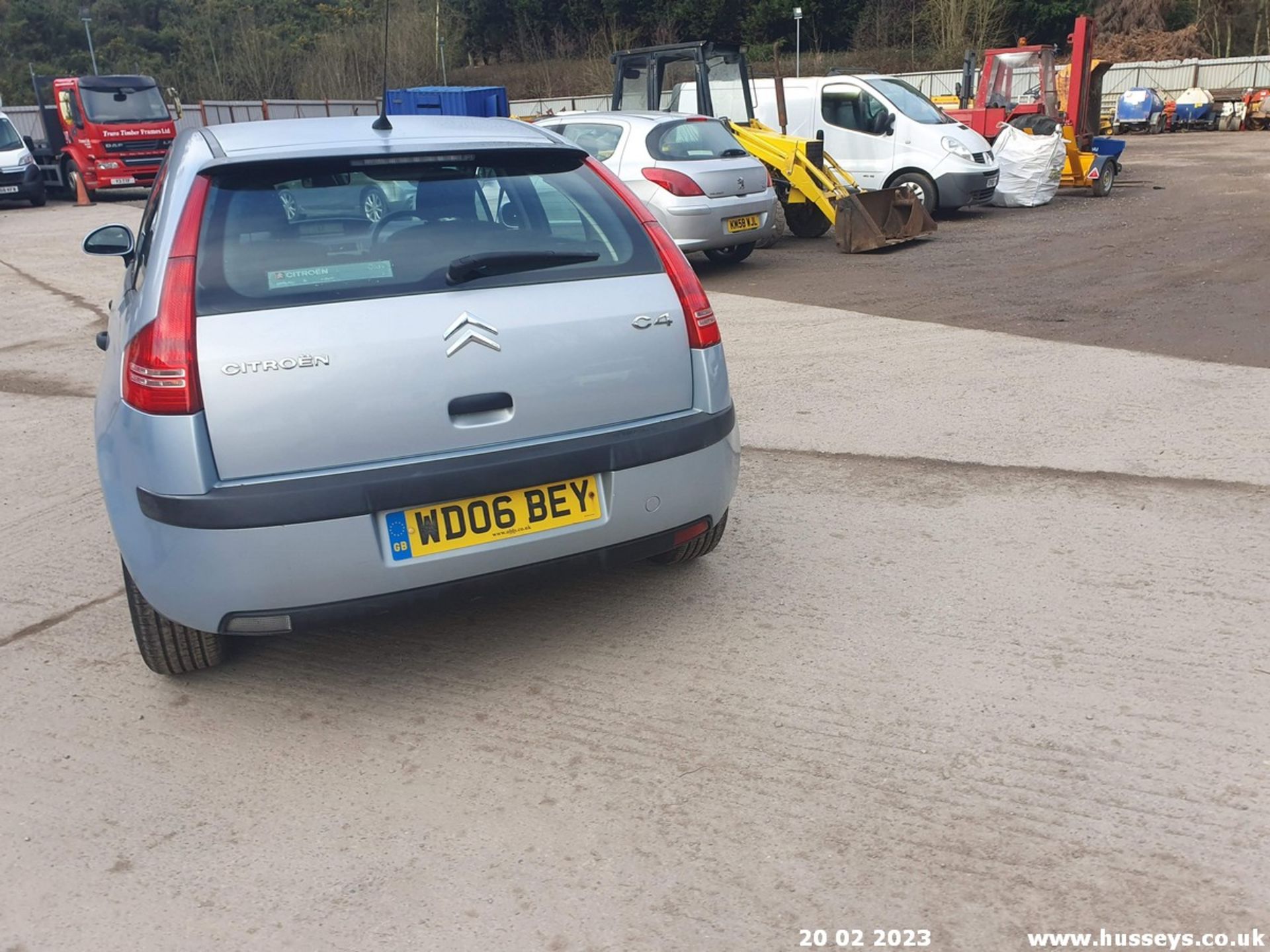 06/06 CITROEN C4 SX AUTO - 1587cc 5dr Hatchback (Grey, 56k) - Image 15 of 47