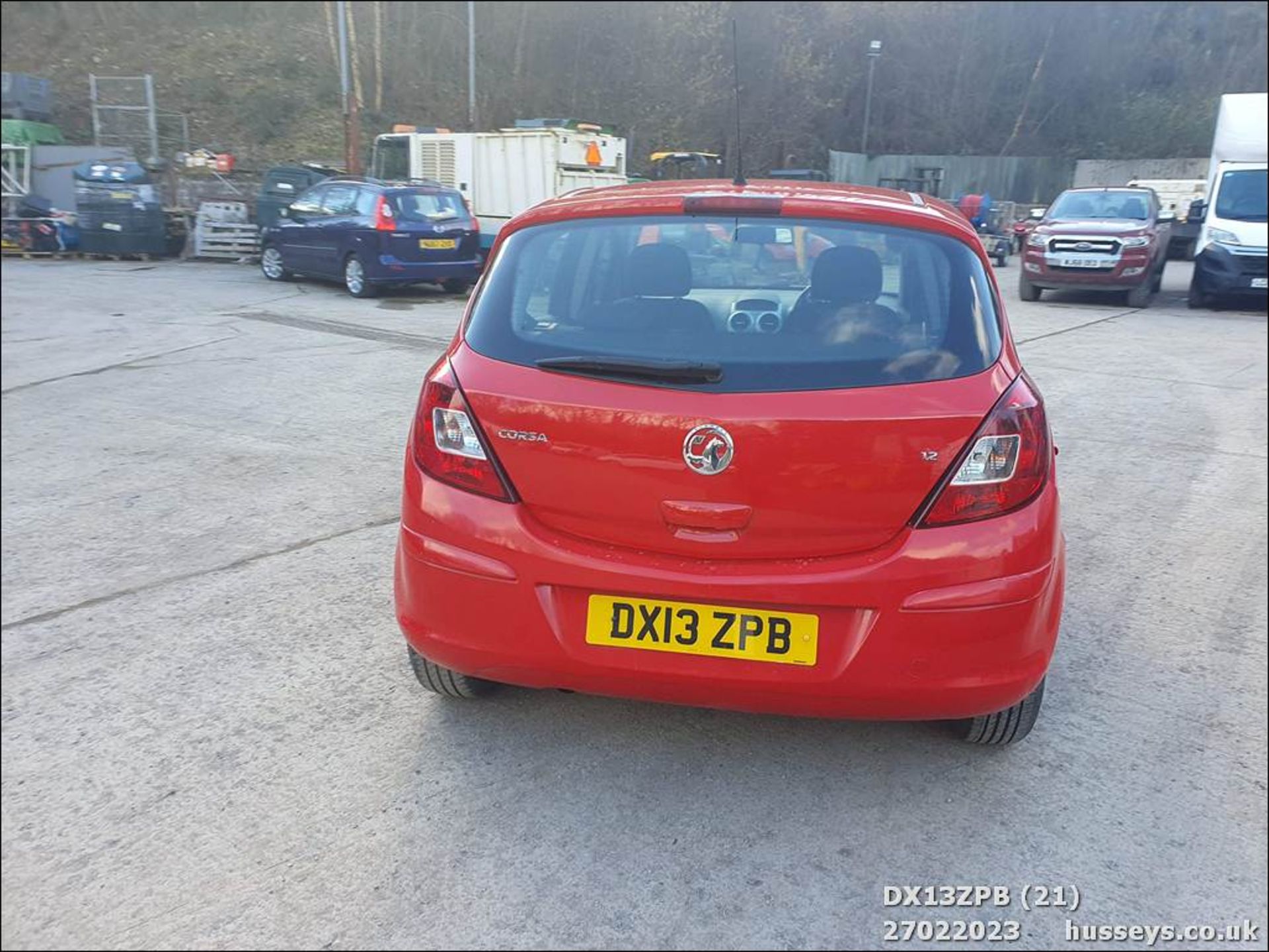 13/13 VAUXHALL CORSA EXCLUSIV AC - 1229cc 5dr Hatchback (Red, 82k) - Image 21 of 52