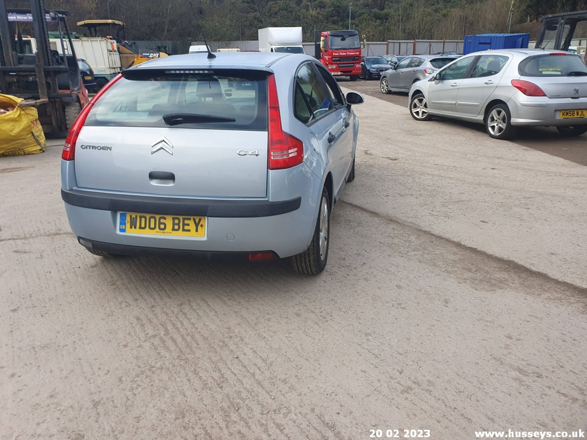 06/06 CITROEN C4 SX AUTO - 1587cc 5dr Hatchback (Grey, 56k) - Image 18 of 47