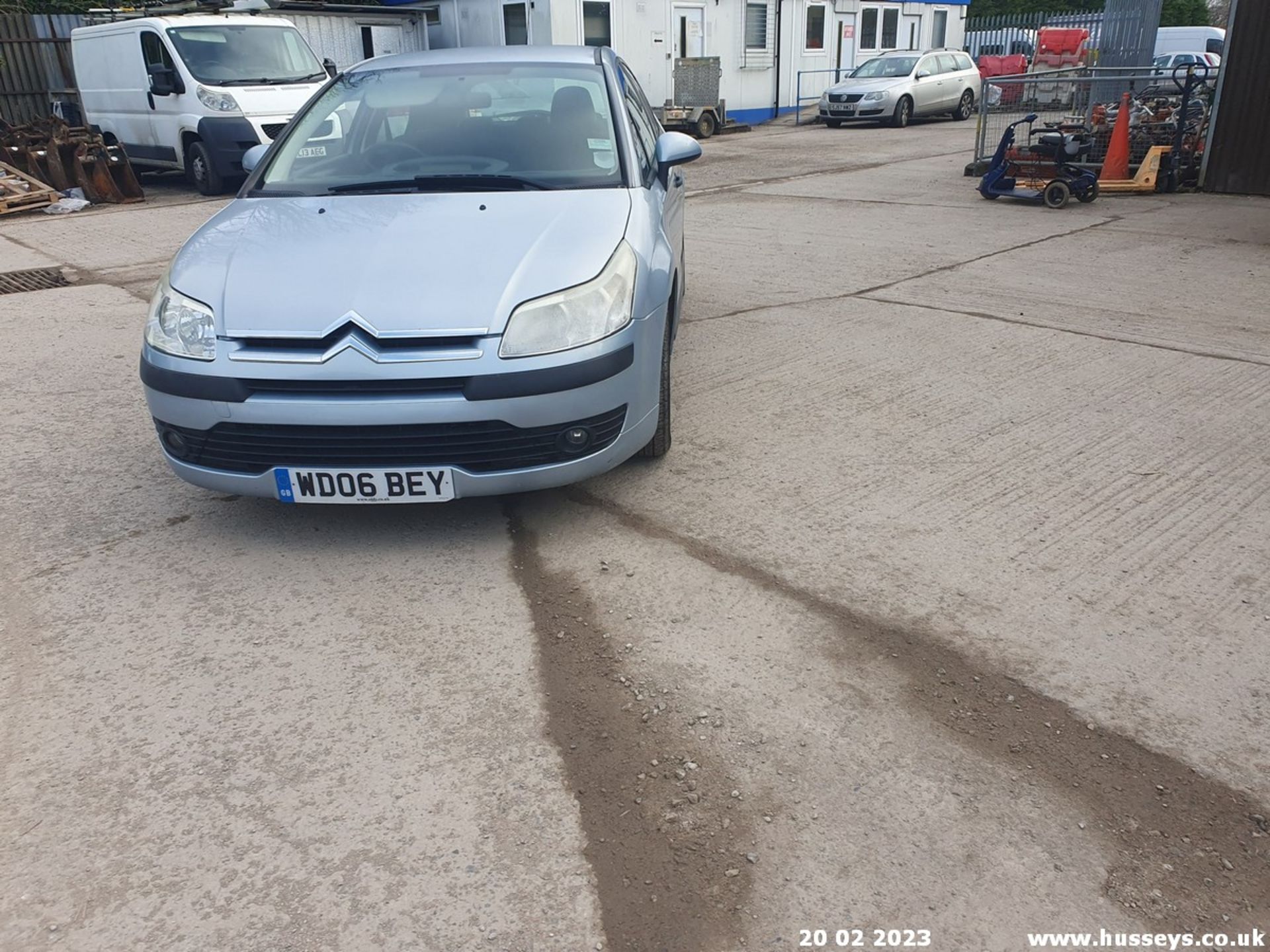 06/06 CITROEN C4 SX AUTO - 1587cc 5dr Hatchback (Grey, 56k) - Image 6 of 47