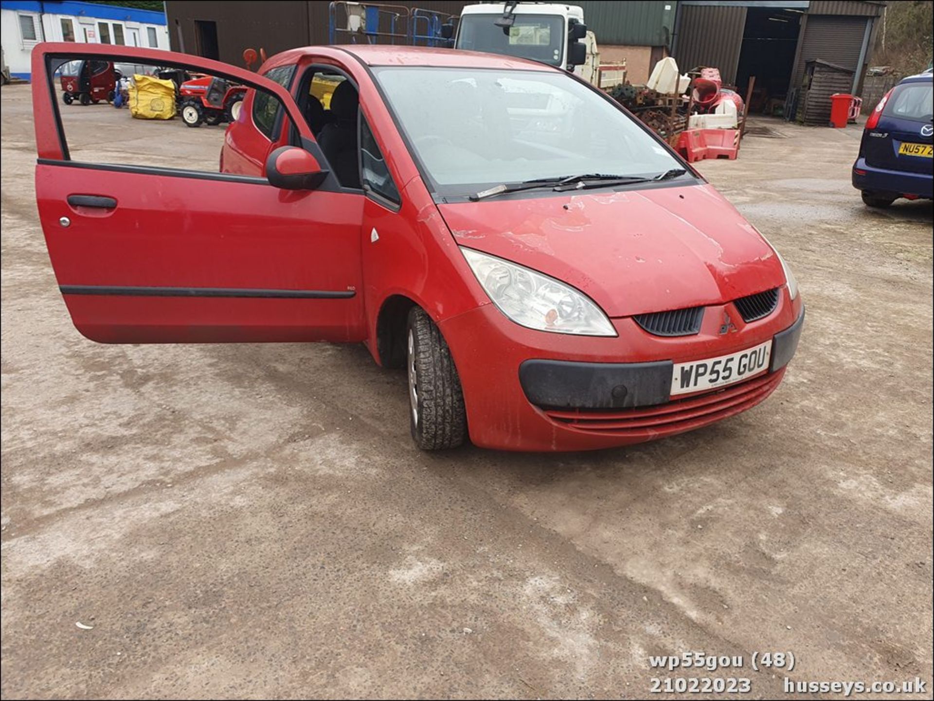 06/55 MITSUBISHI COLT RED - 1124cc 3dr Hatchback (Red) - Image 48 of 48