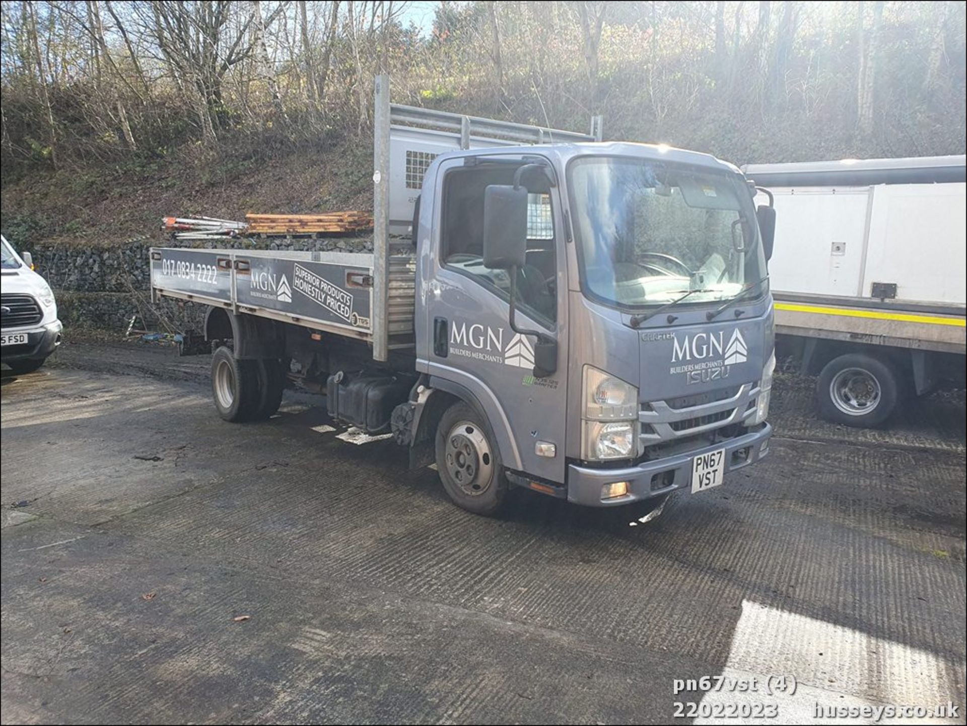 17/67 ISUZU TRUCKS GRAFTER N35.125 - 1898cc 2dr Tipper (Grey, 88k) - Image 4 of 31