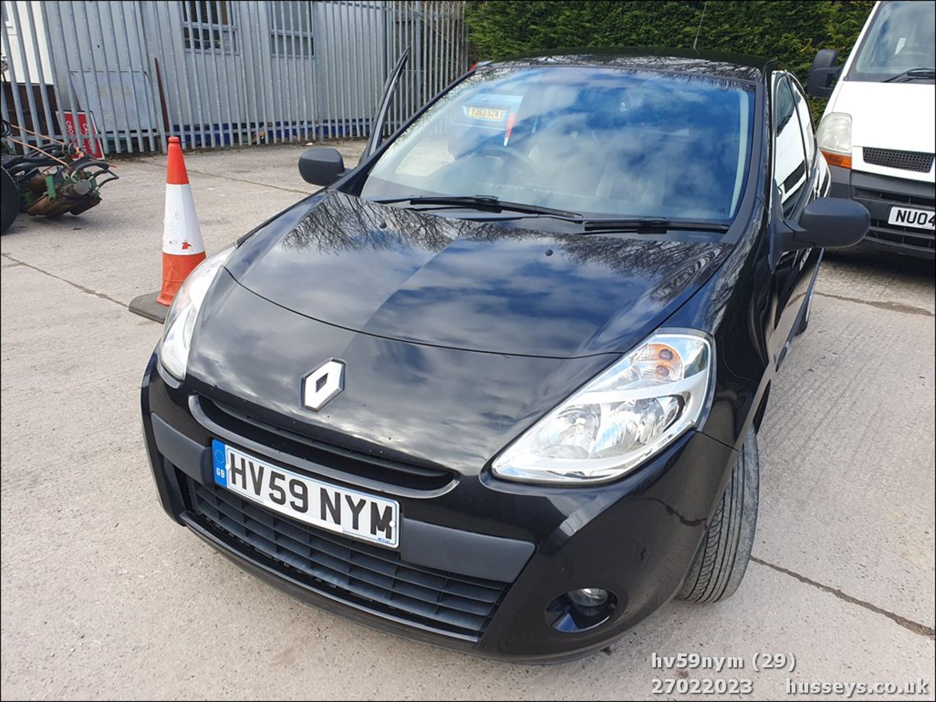 09/59 RENAULT CLIO EXTREME - 1149cc 3dr Hatchback (Black, 93k) - Image 29 of 45