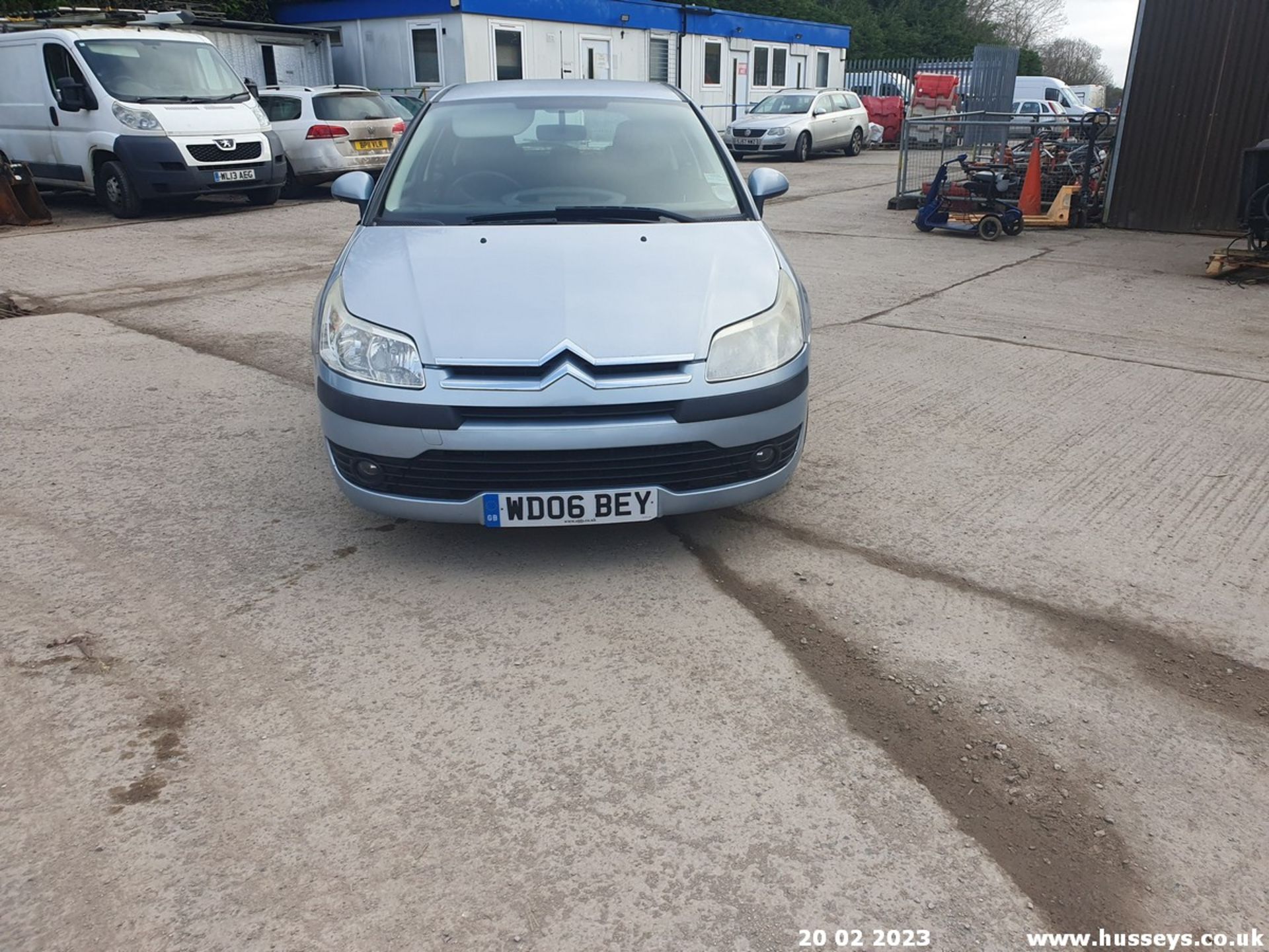 06/06 CITROEN C4 SX AUTO - 1587cc 5dr Hatchback (Grey, 56k) - Image 7 of 47