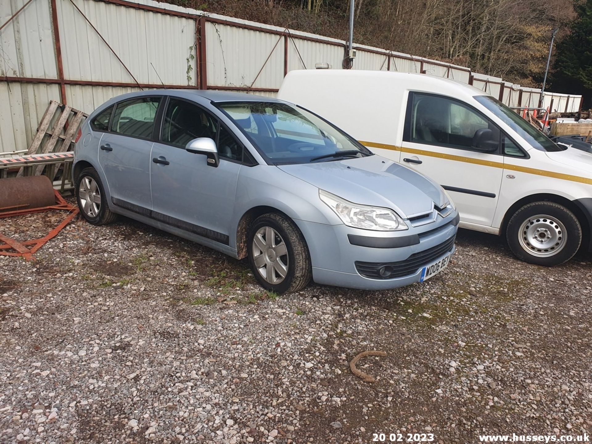 06/06 CITROEN C4 SX AUTO - 1587cc 5dr Hatchback (Grey, 56k) - Image 2 of 47