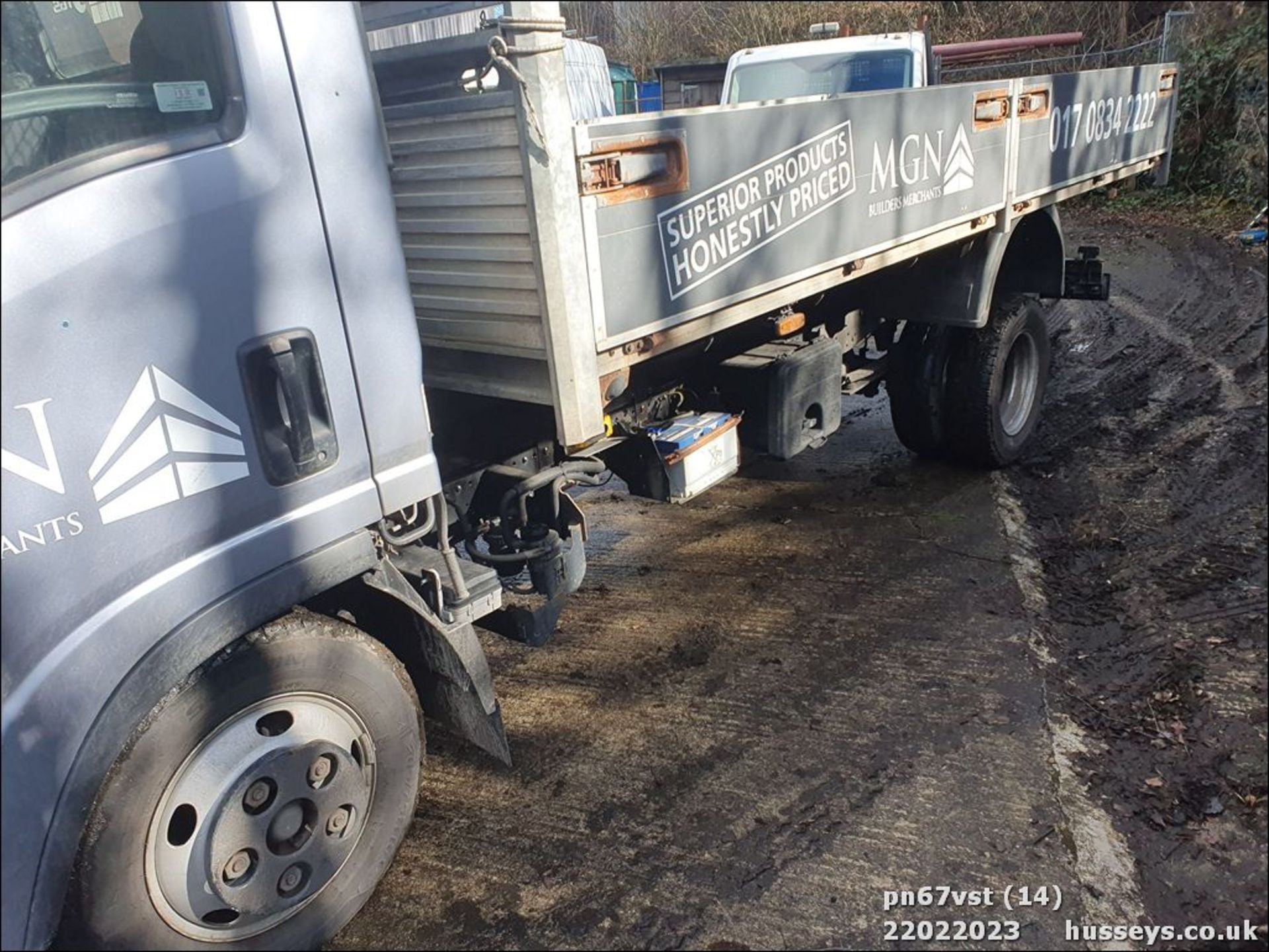 17/67 ISUZU TRUCKS GRAFTER N35.125 - 1898cc 2dr Tipper (Grey, 88k) - Image 14 of 31