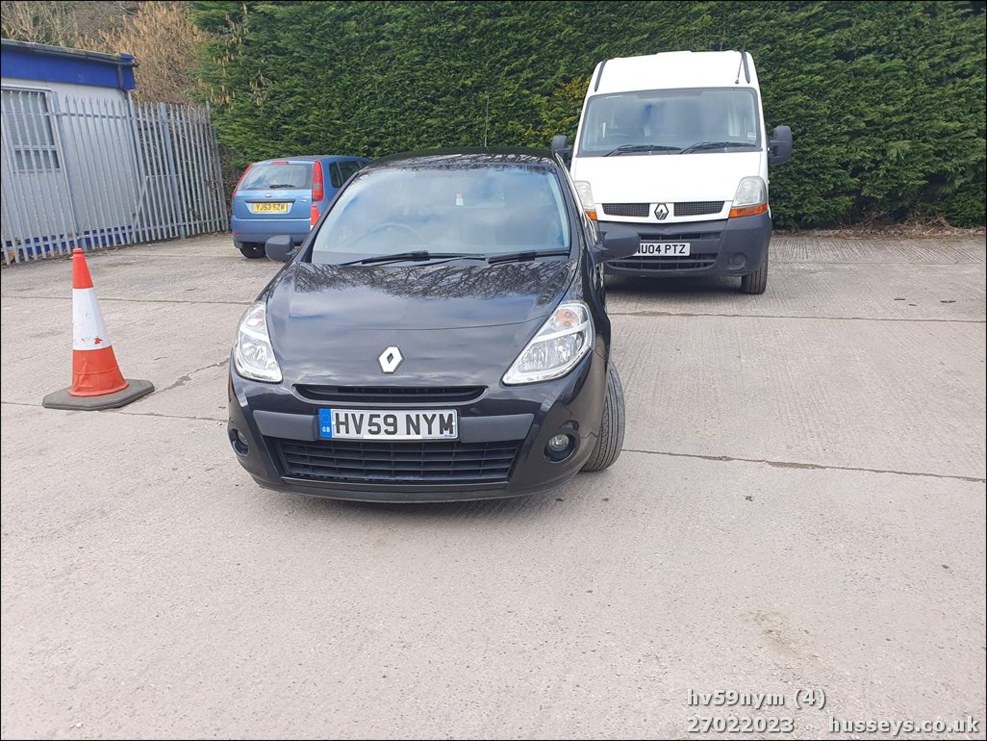 09/59 RENAULT CLIO EXTREME - 1149cc 3dr Hatchback (Black, 93k) - Image 4 of 45