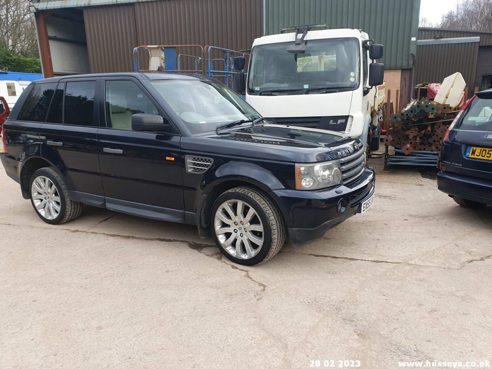 05/55 LAND ROVER RANGEROVER SPT TDV6 HSE A - 2720cc 5dr Estate (Blue, 154k) - Image 11 of 54