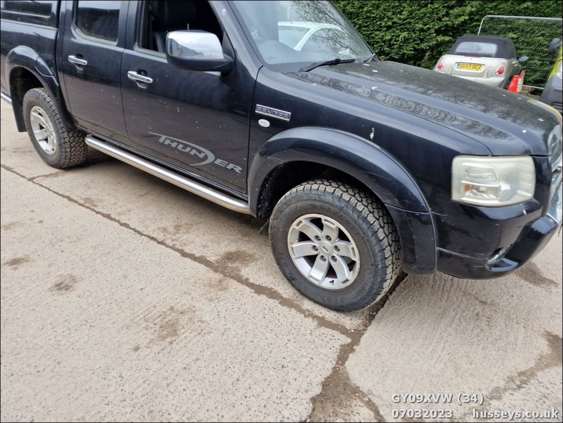 09/09 FORD RANGER THUNDER TDCI A - 2953cc 5dr 4x4 (Black) - Image 34 of 56