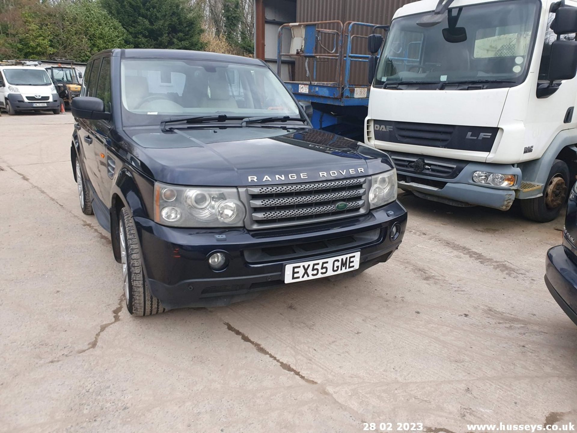 05/55 LAND ROVER RANGEROVER SPT TDV6 HSE A - 2720cc 5dr Estate (Blue, 154k) - Image 15 of 54