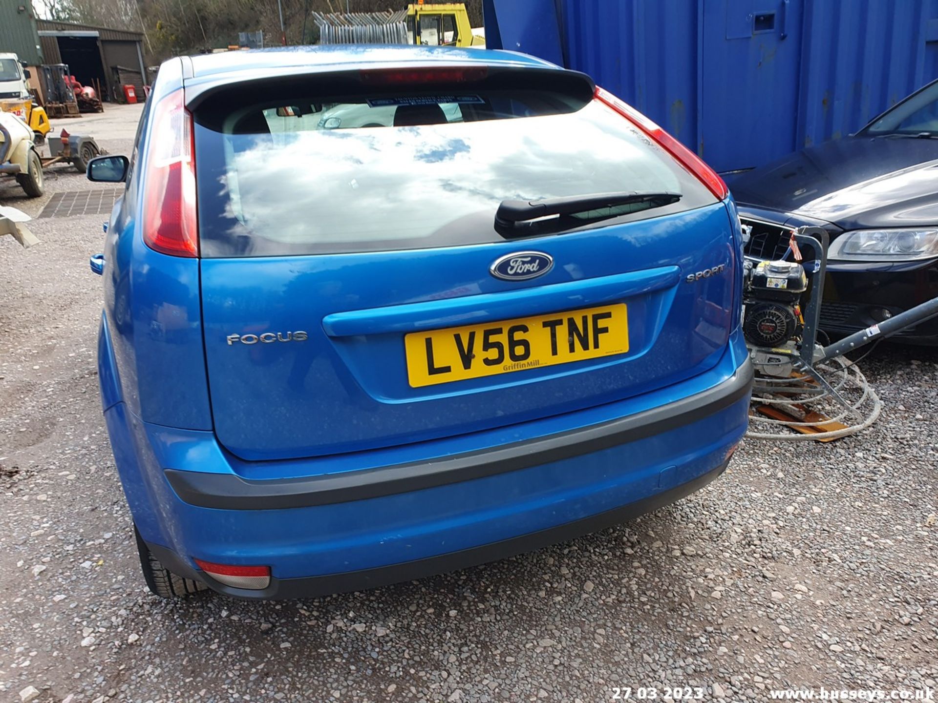 06/56 FORD FOCUS SPORT - 1596cc 5dr Hatchback (Blue) - Image 13 of 38