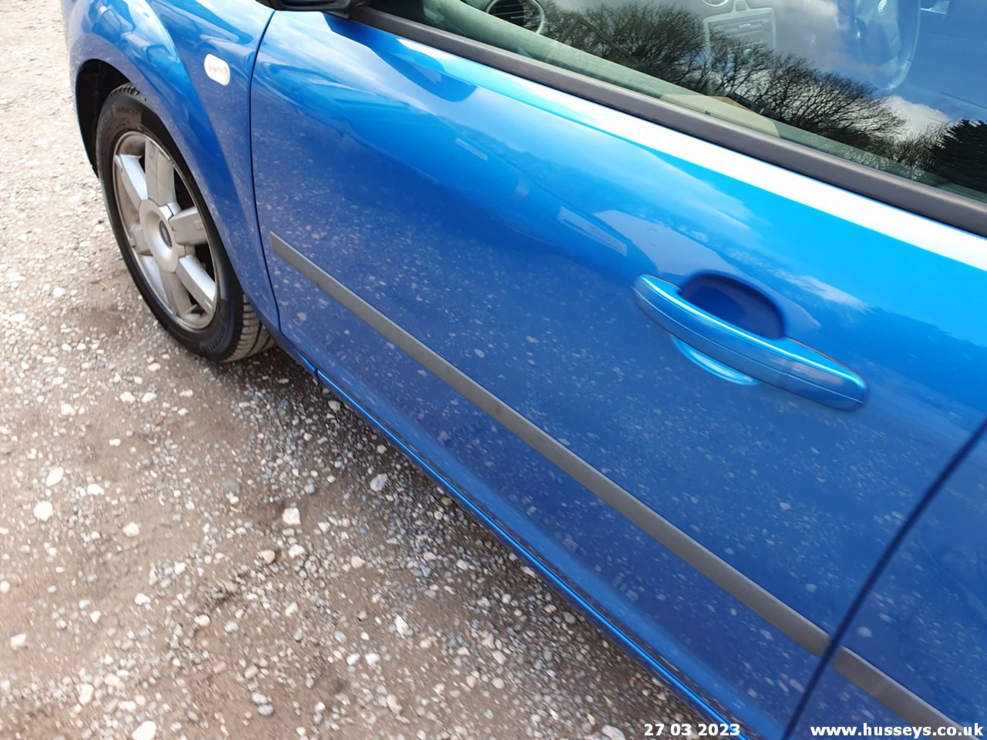 06/56 FORD FOCUS SPORT - 1596cc 5dr Hatchback (Blue) - Image 21 of 38