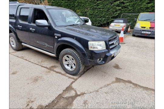 09/09 FORD RANGER THUNDER TDCI A - 2953cc 5dr 4x4 (Black) - Image 35 of 56