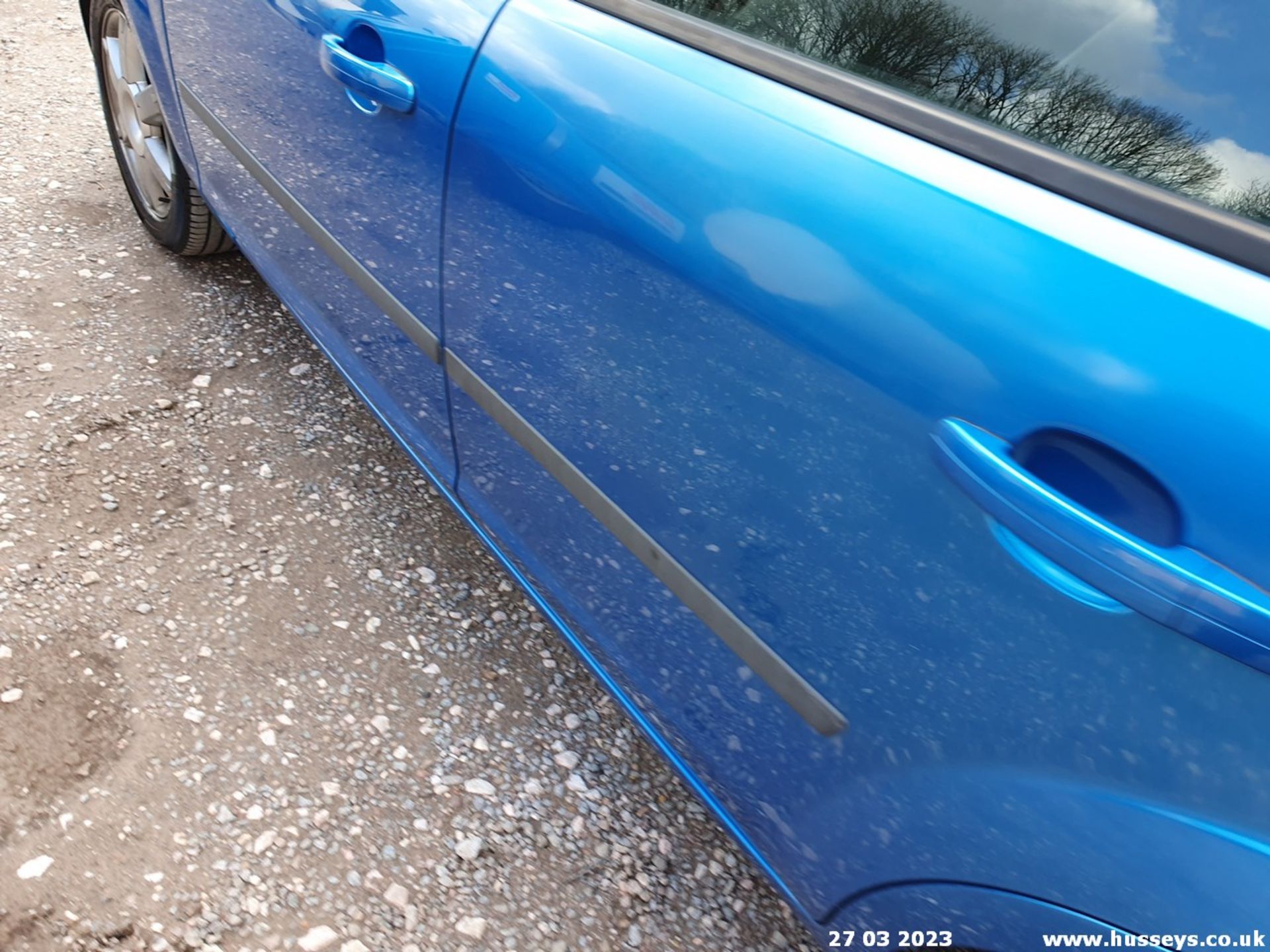 06/56 FORD FOCUS SPORT - 1596cc 5dr Hatchback (Blue) - Image 19 of 38