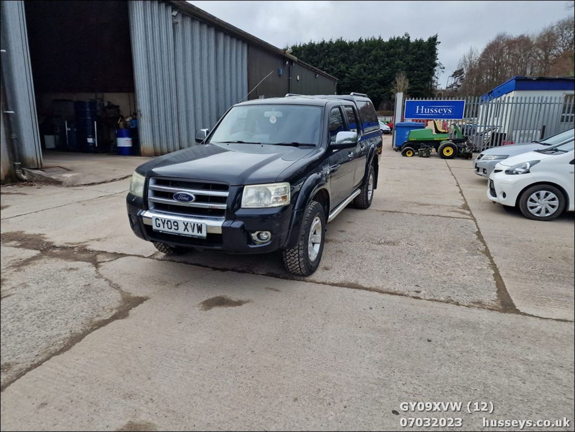 09/09 FORD RANGER THUNDER TDCI A - 2953cc 5dr 4x4 (Black) - Image 12 of 56