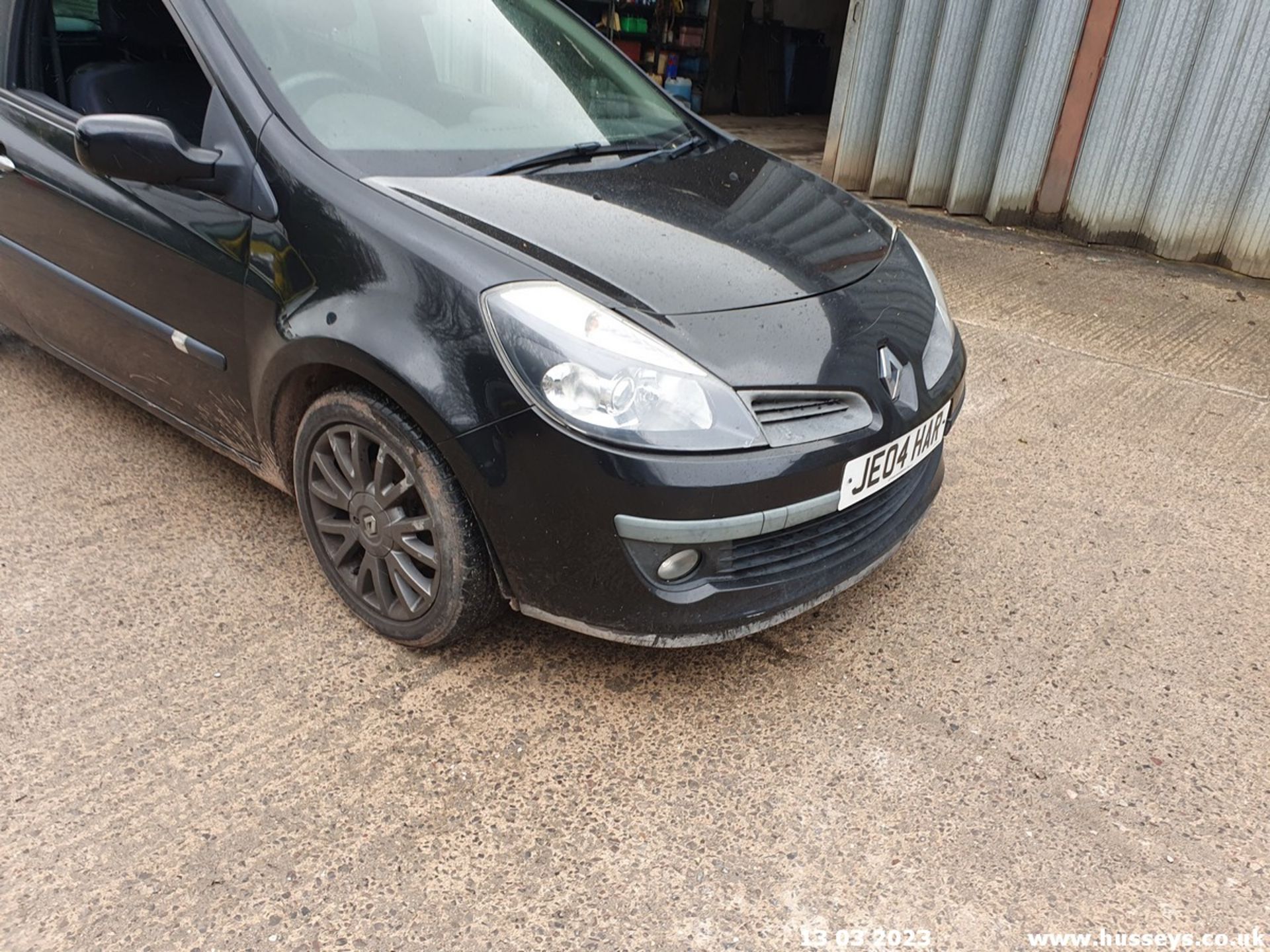 2006 RENAULT CLIO DYNAMIQUE S - 1390cc 3dr Hatchback (Black, 93k) - Image 34 of 53