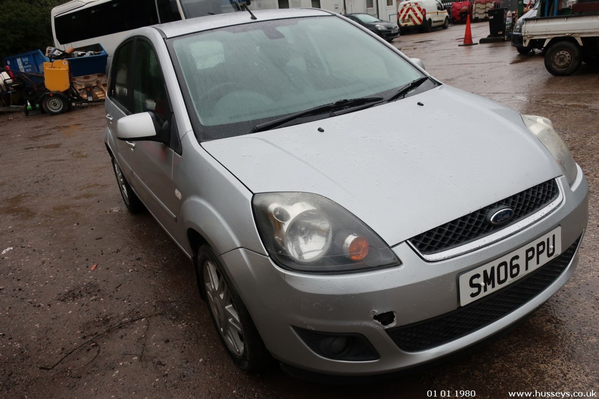 06/06 FORD FIESTA GHIA - 1388cc 5dr Hatchback (Silver, 71k)