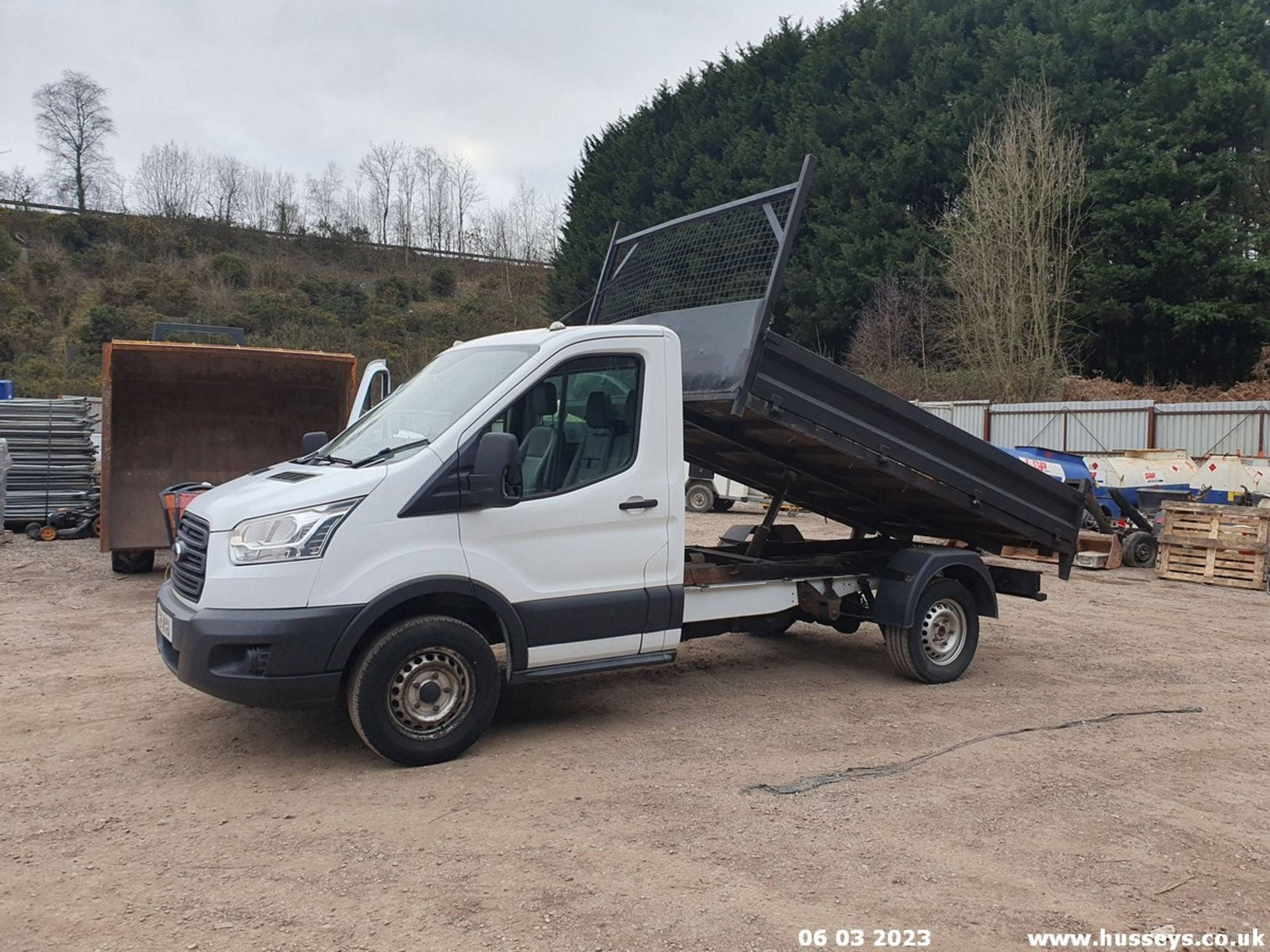 15/15 FORD TRANSIT 350 - 2198cc 2dr Tipper (White, 93k) - Image 35 of 43