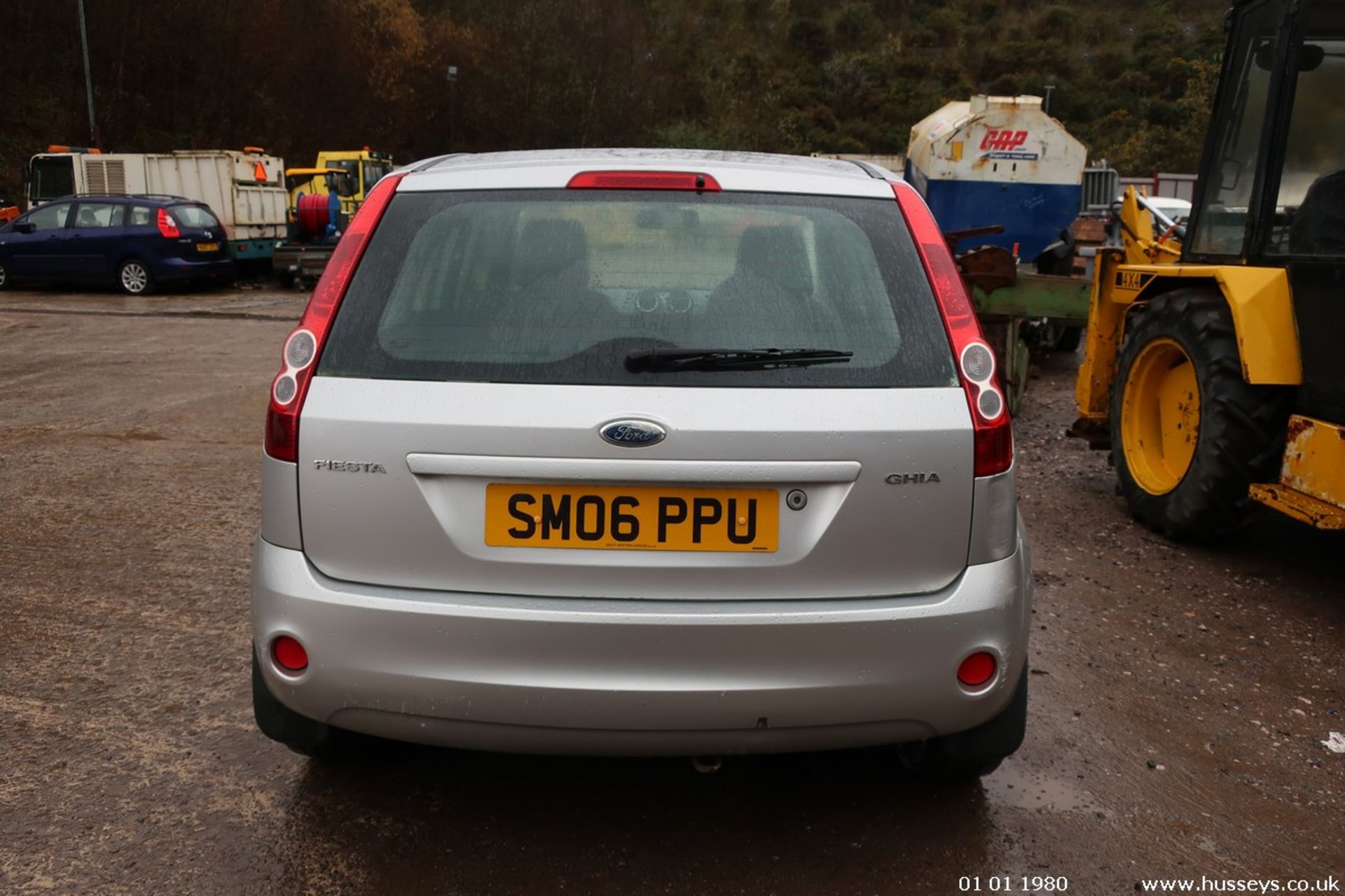 06/06 FORD FIESTA GHIA - 1388cc 5dr Hatchback (Silver, 71k) - Image 18 of 32