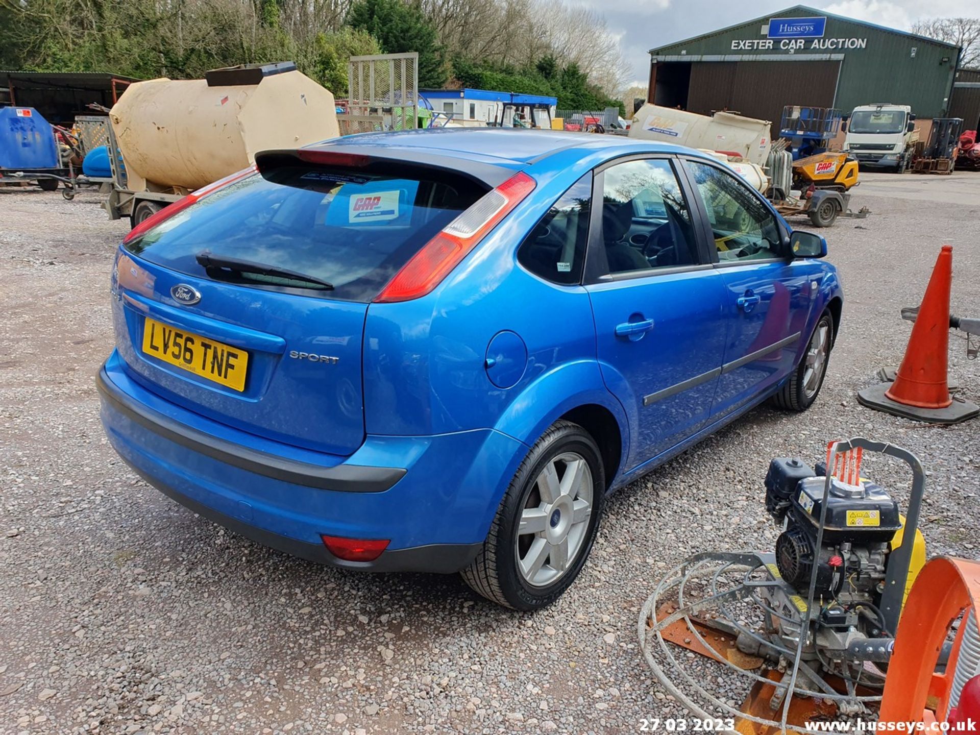 06/56 FORD FOCUS SPORT - 1596cc 5dr Hatchback (Blue) - Image 14 of 38