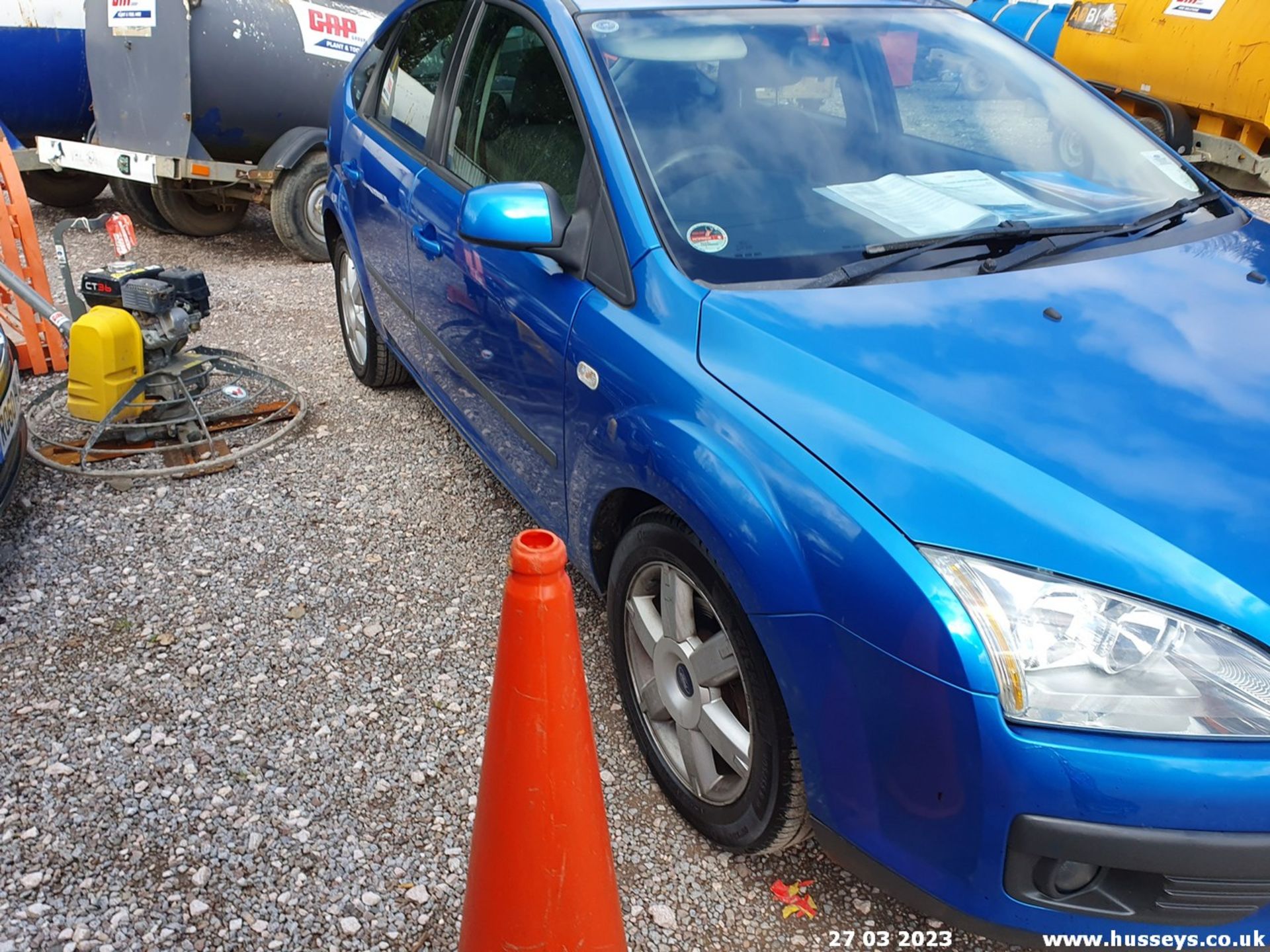 06/56 FORD FOCUS SPORT - 1596cc 5dr Hatchback (Blue) - Image 28 of 38